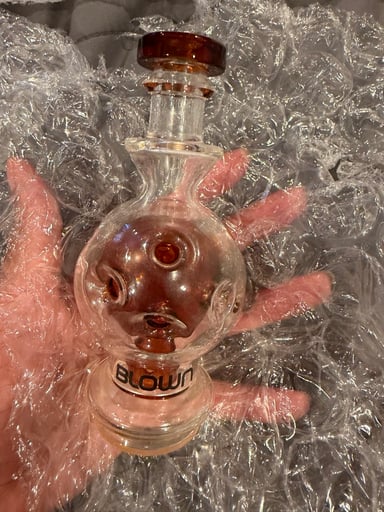 Preview pic of Puffco glass attachment
