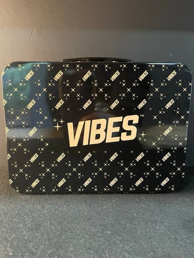 Preview pic of Vibes Lunch Box