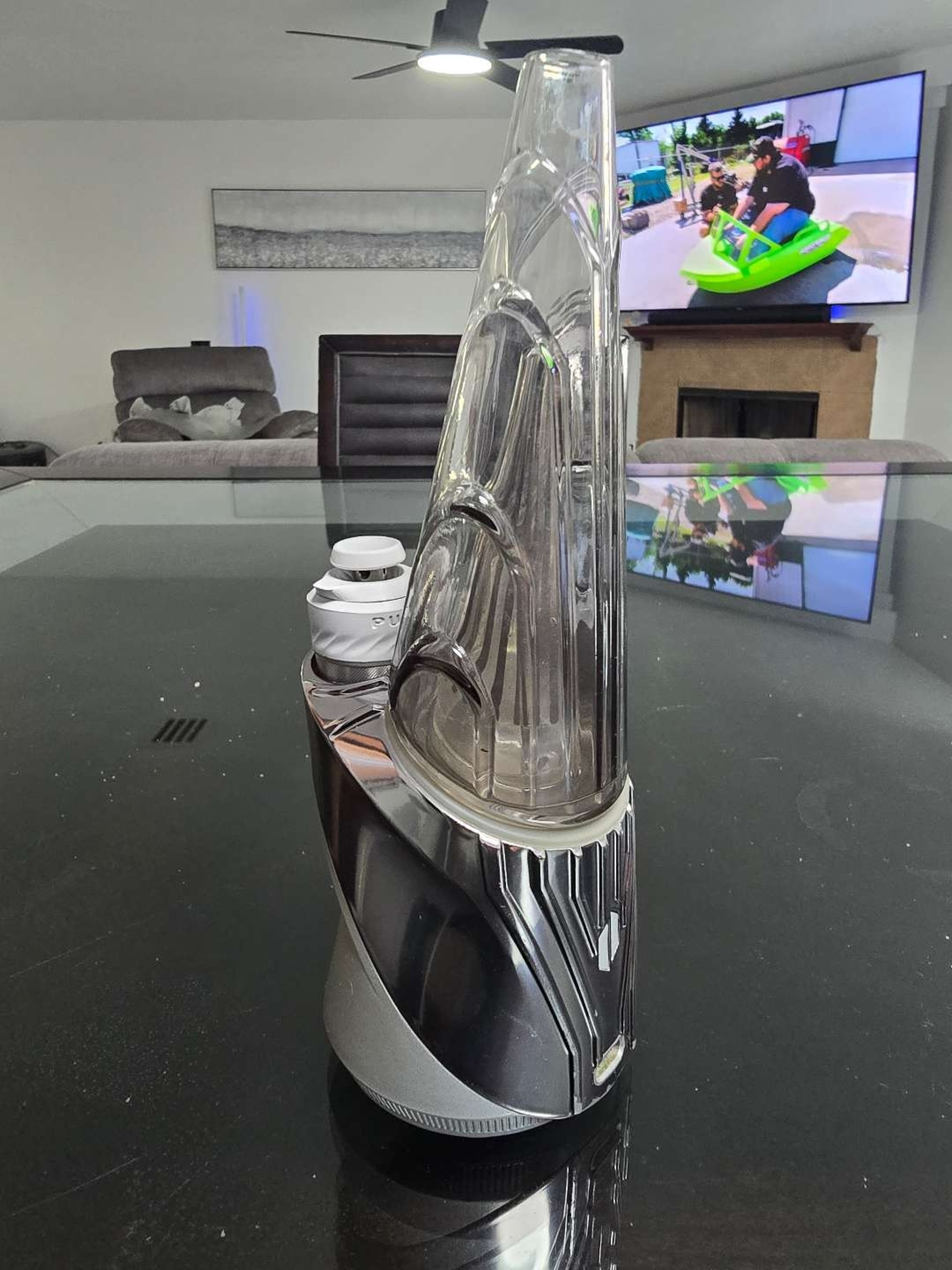 Preview pic of Puffco peak pro guardian edition