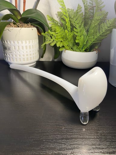 Preview pic of White Gandalf Glass Pipe