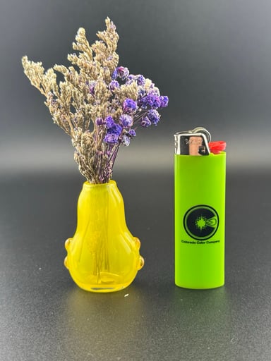 Preview pic of Yellow dotted Mini Vase