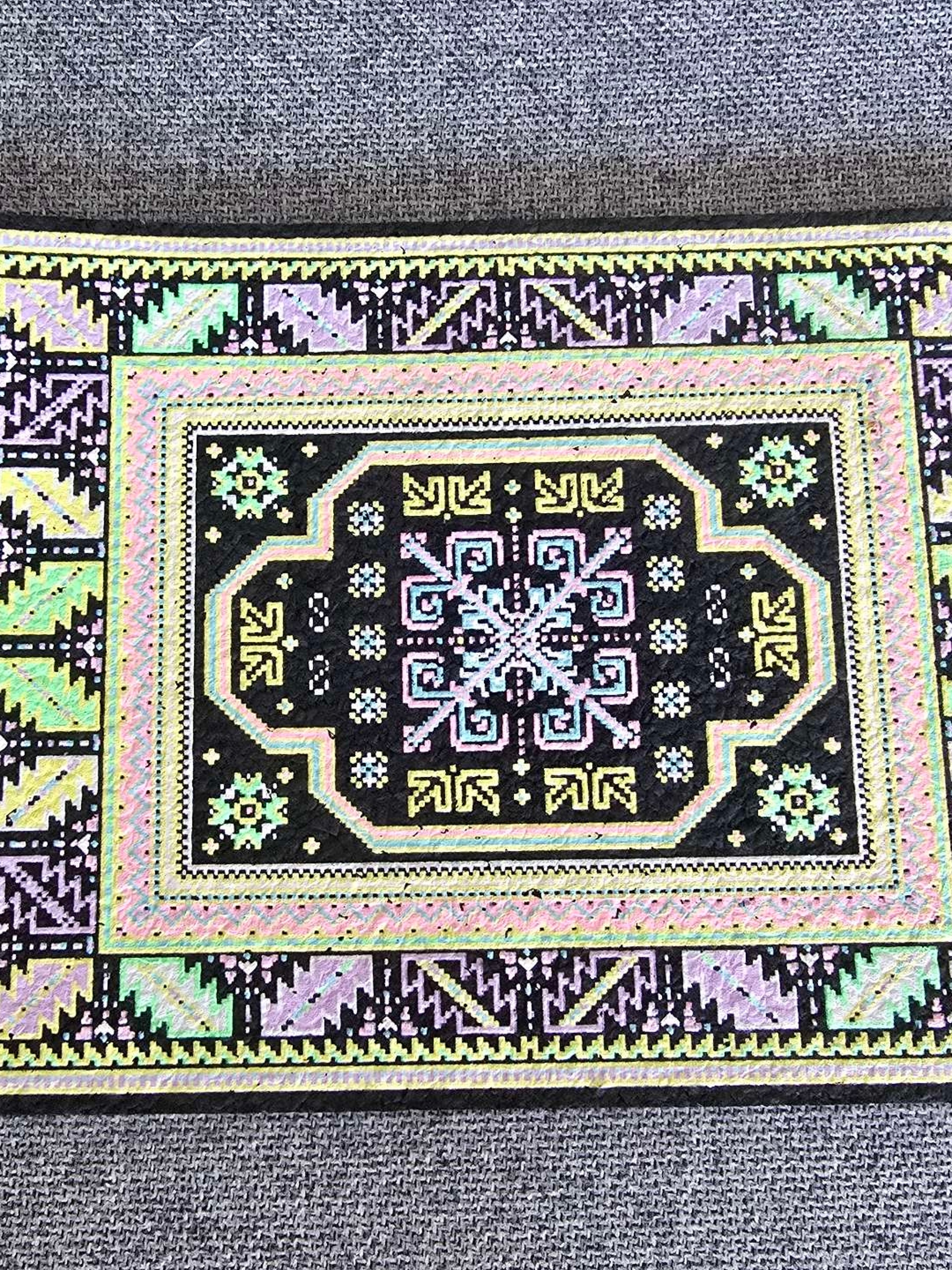 Preview pic of EASTER EGG BITRUG MoodMat