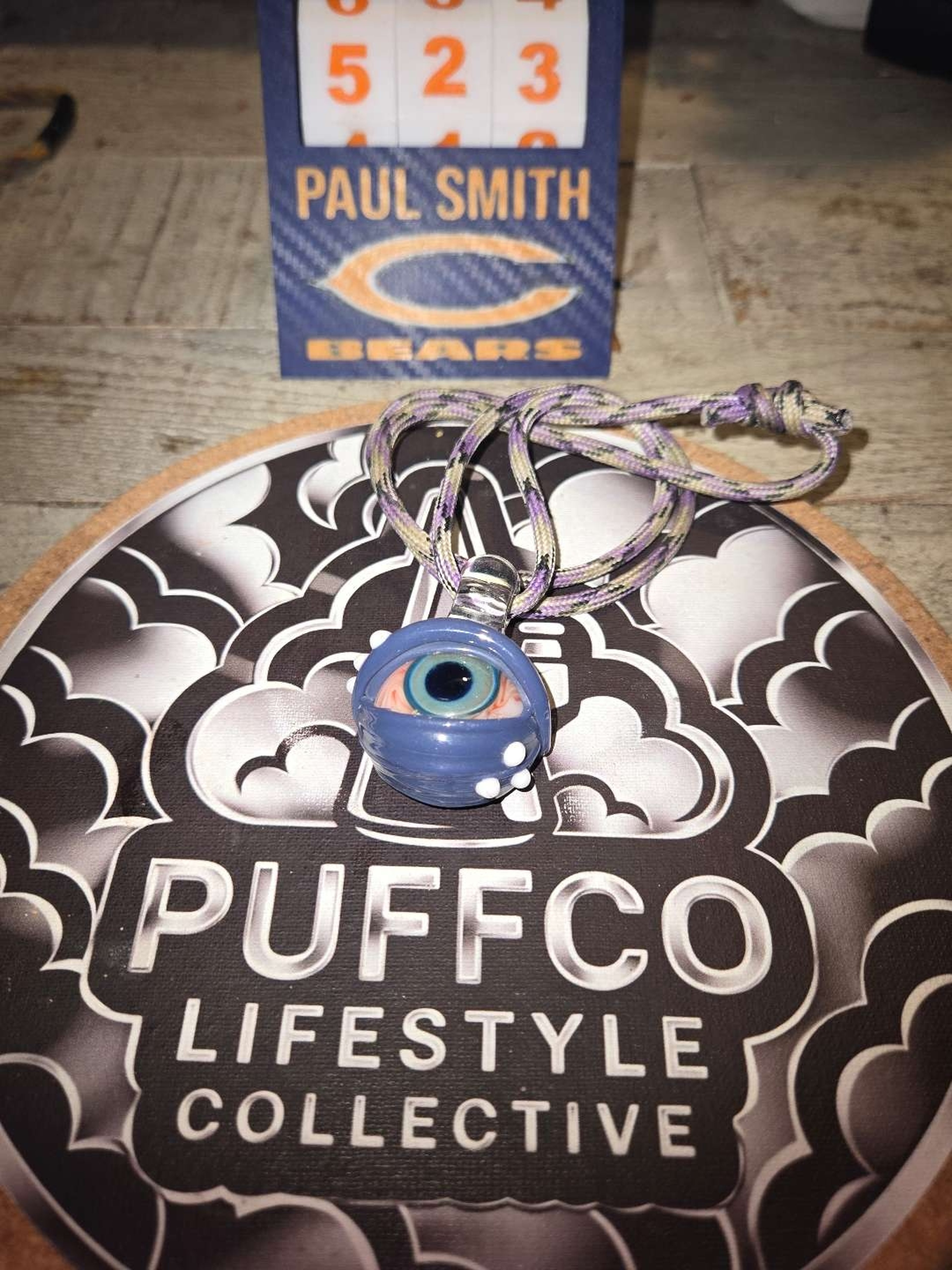Preview pic of Eye pendant