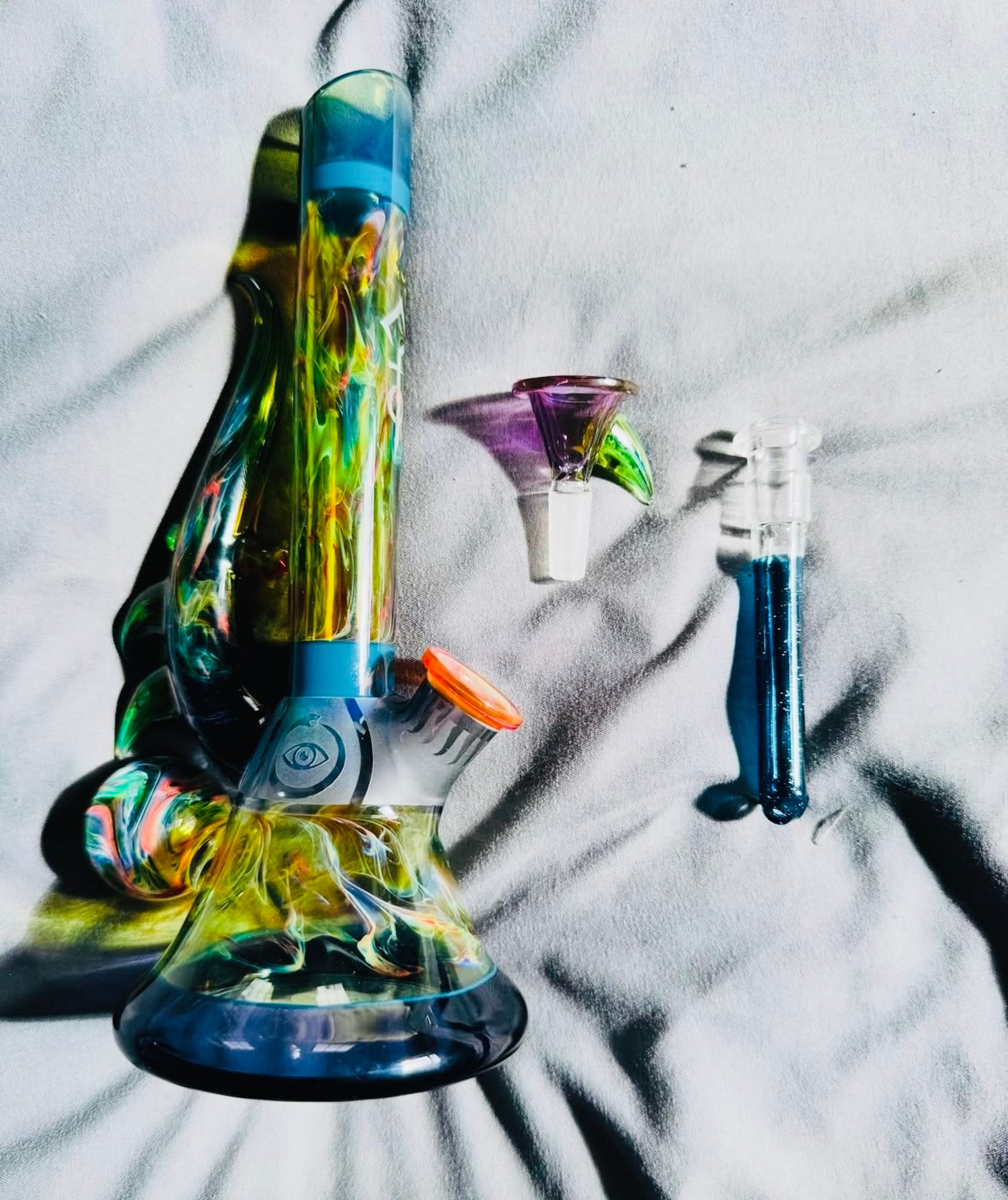 Preview pic of RARE JDZ FULLY WORKED UV ACCENT BEAKER 10mm