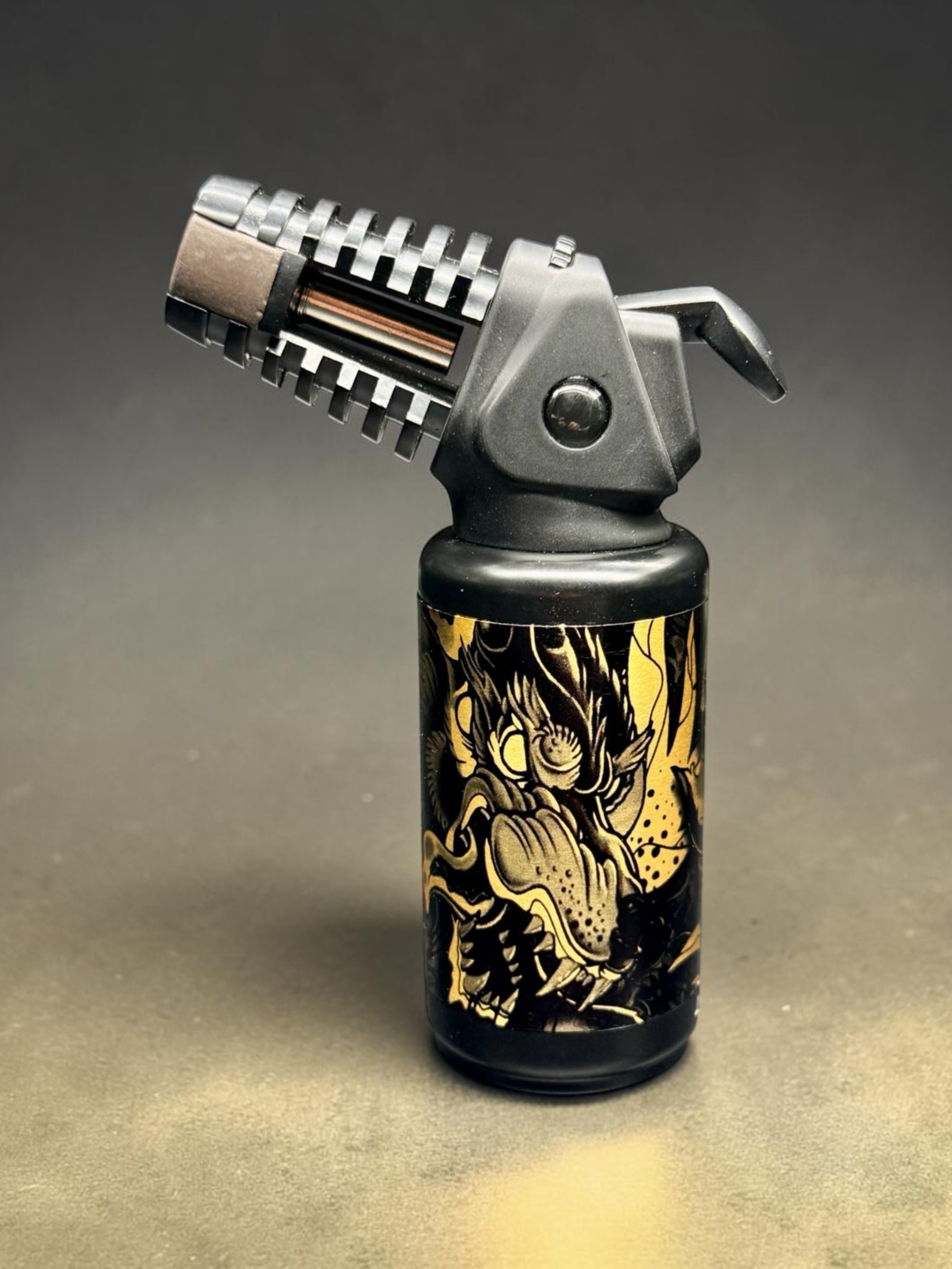 JOBON ZB-668 Dragon Design Jet Torch Lighter – Windproof Refillable Butane Flame image 0