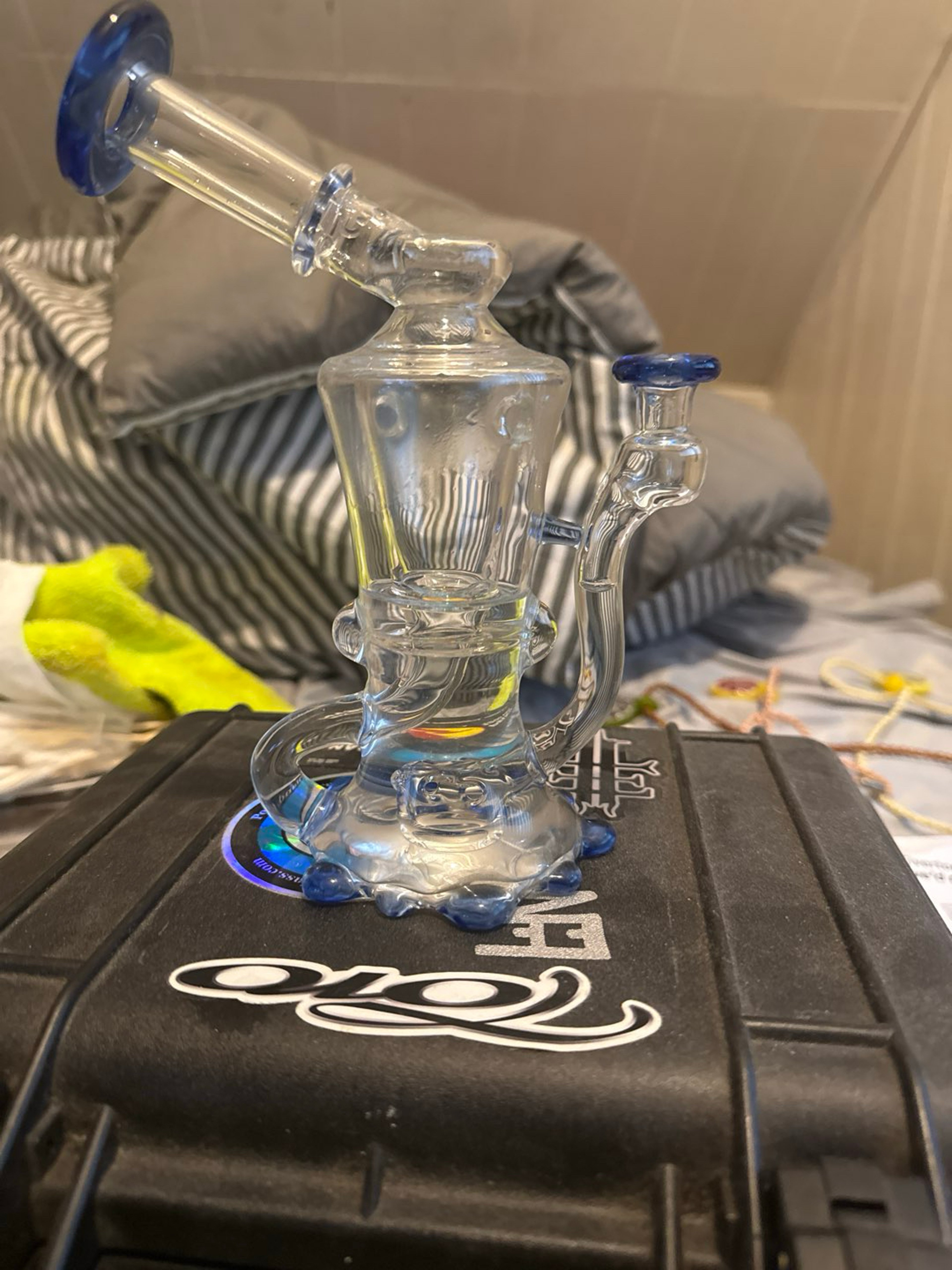 Preview pic of Hardcore toke incycler blooper.