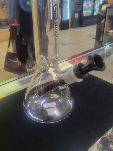 Preview pic of Beaker by Gold Glass