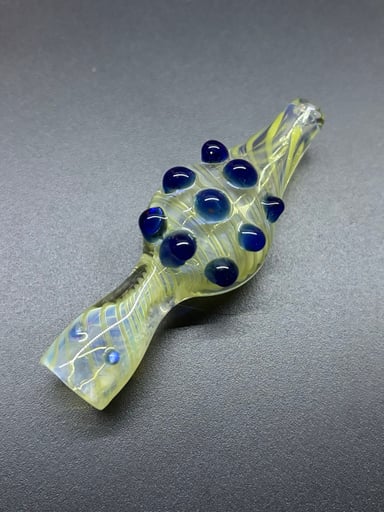 Preview pic of Studded color-changing Fat Belly Chillim