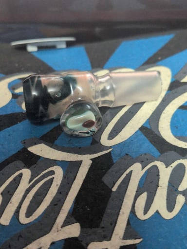 Preview pic of Avocado Millie slide