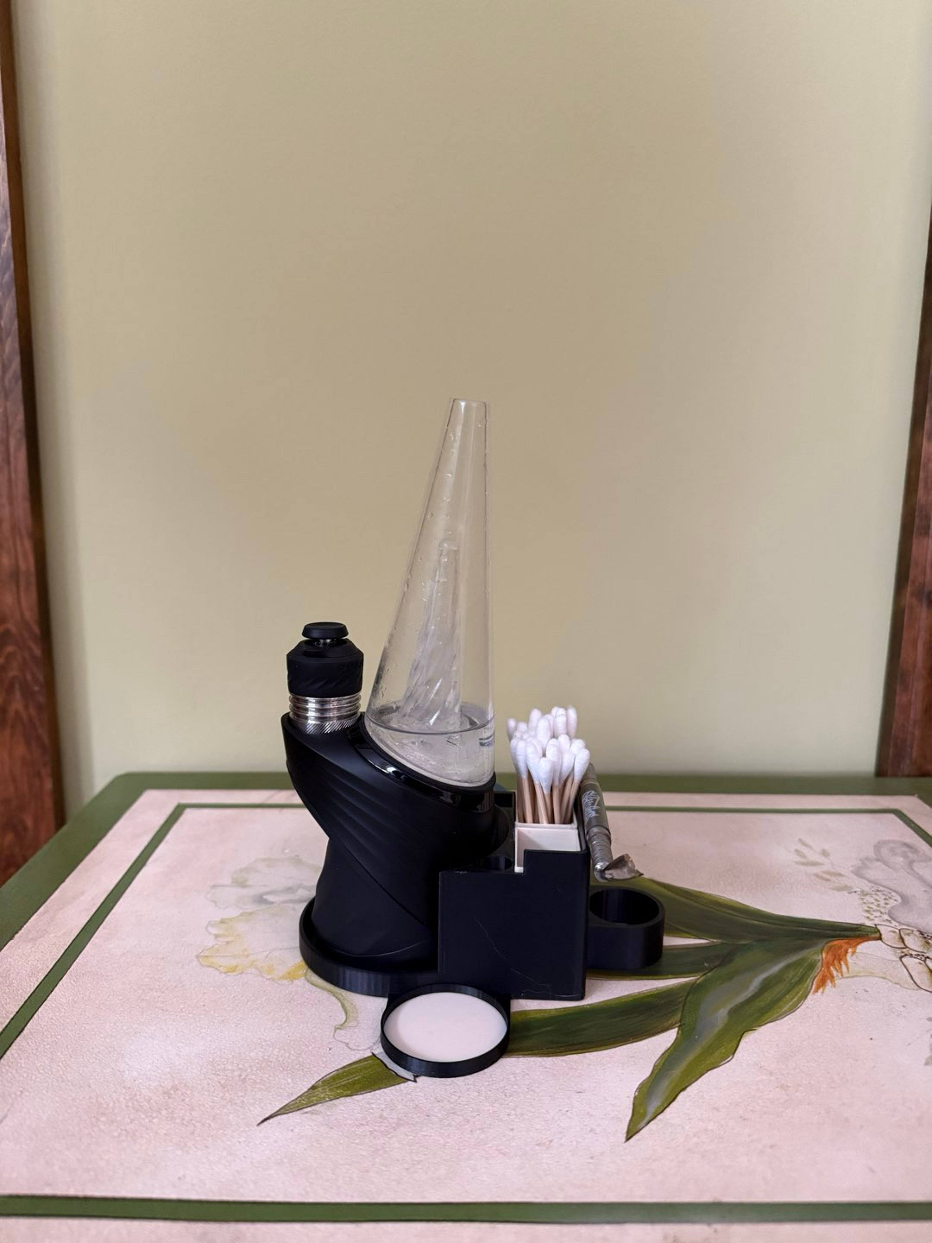 Preview pic of Puffco Peak Pro Dab Station