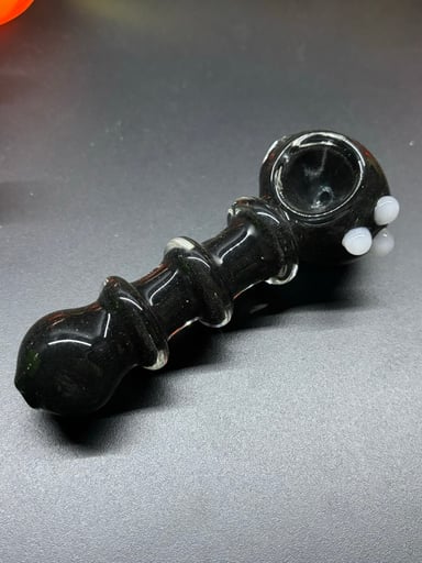 Preview pic of Black ribbed spoon w/ white studs