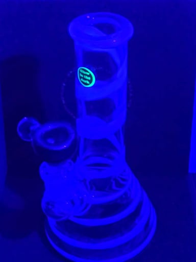 Preview pic of Glow on the Dark Mini Beaker