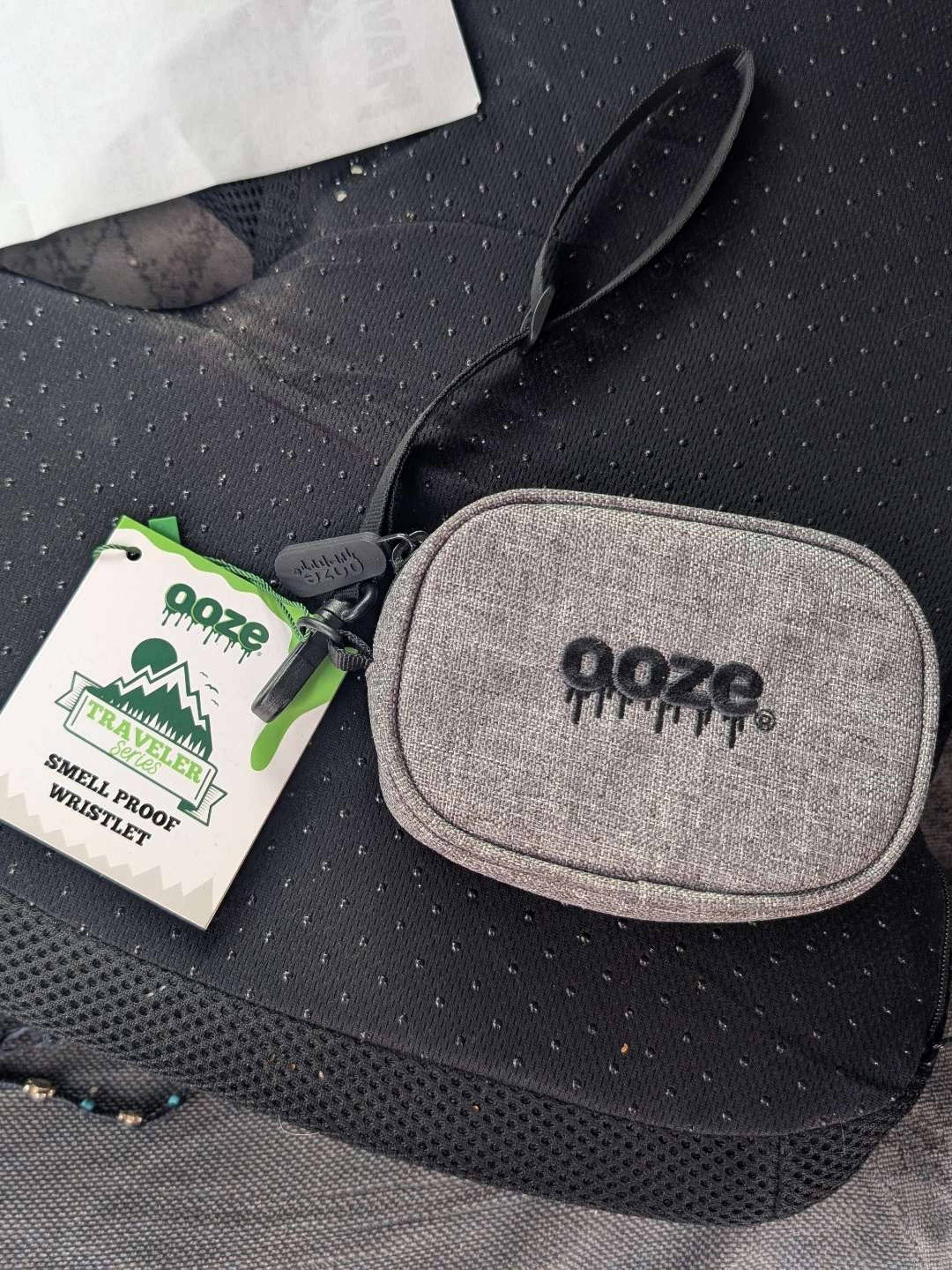 Preview pic of OOZE Smell Proof Wristlet Bag 🩶