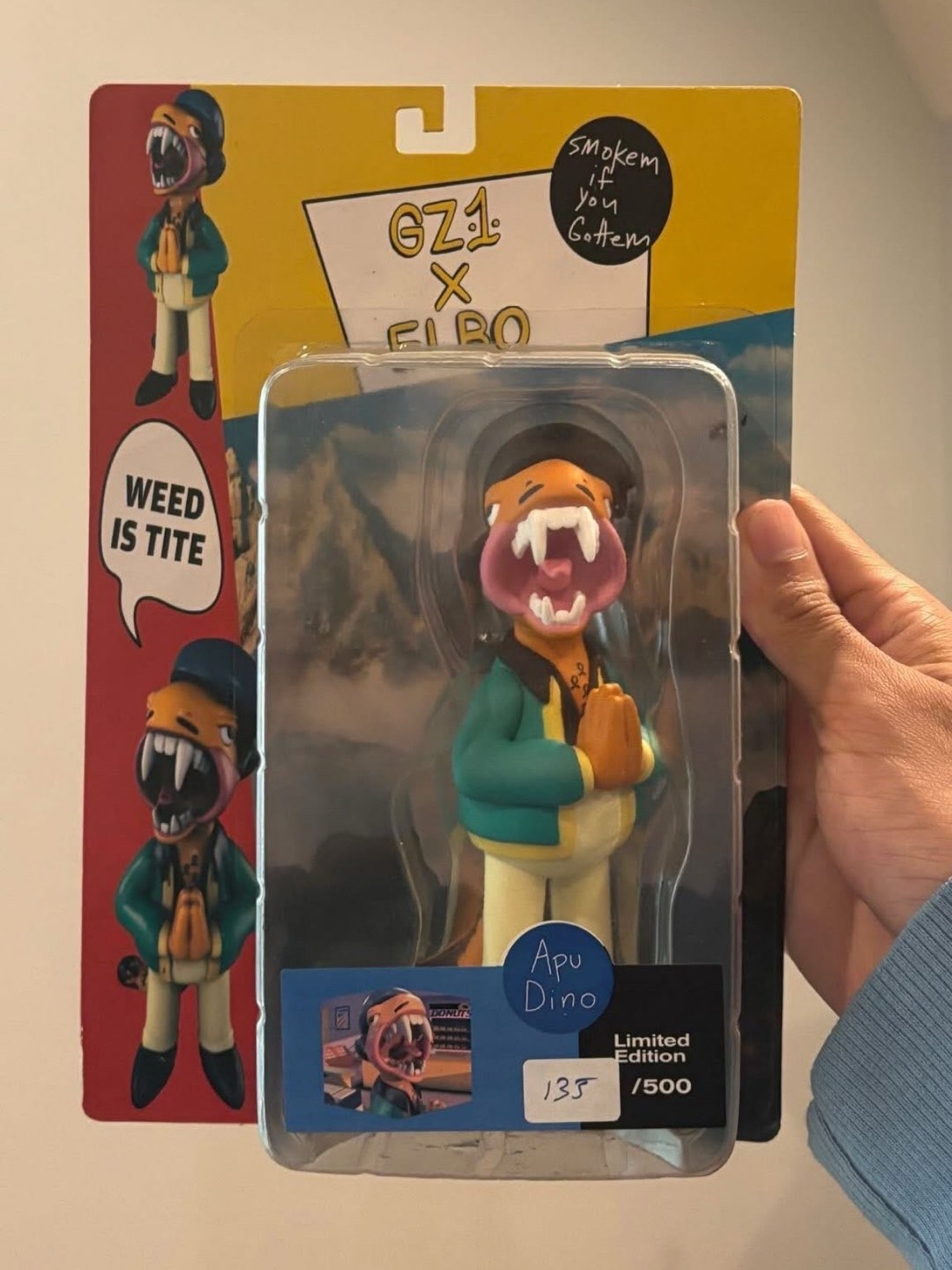 Preview pic of Gz1 elbo apu dino simpsons character parody vinyl toy
