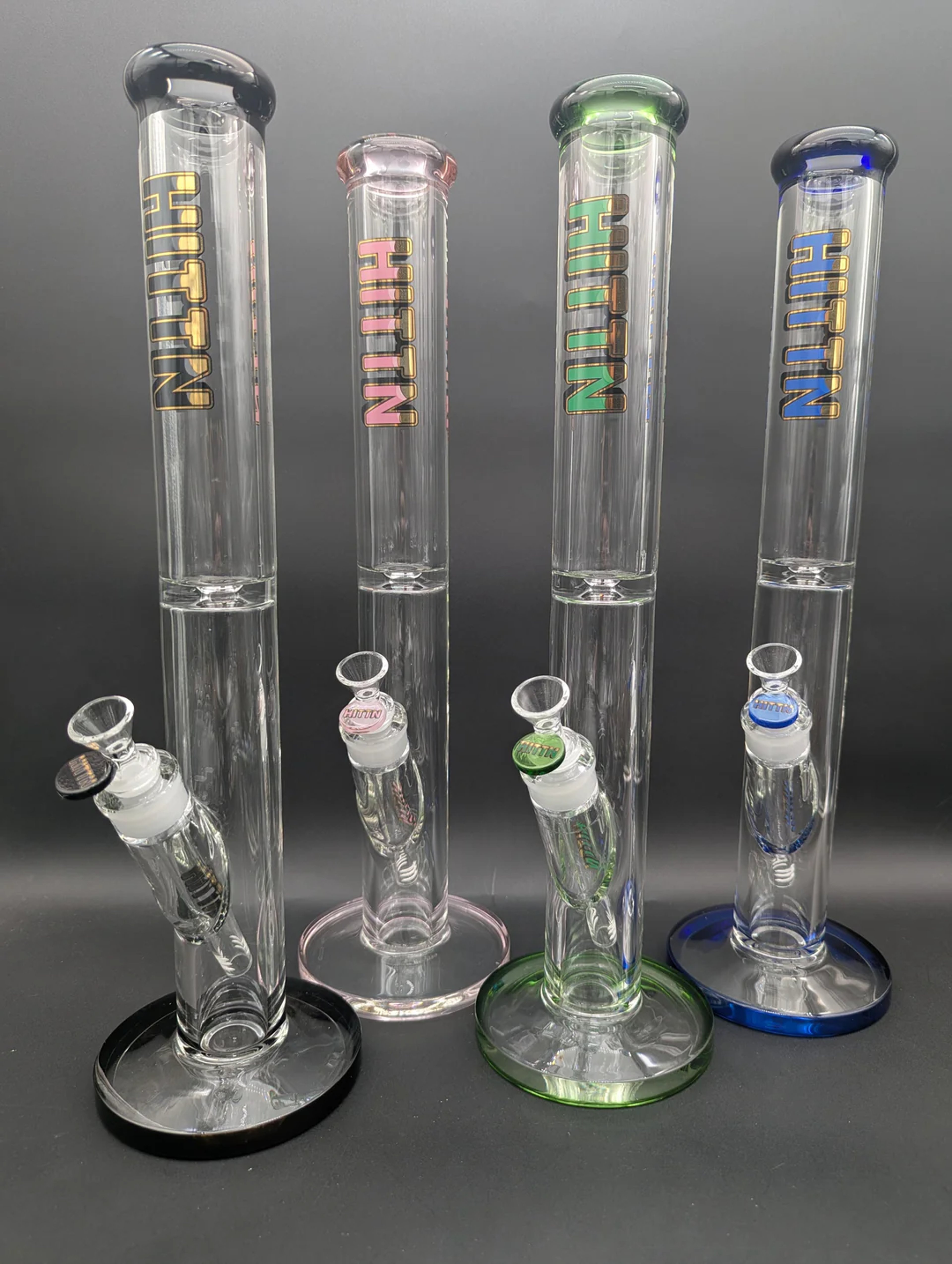 Preview pic of HITTN GLASS 7MM THICK 18" STRAIGHT BONG