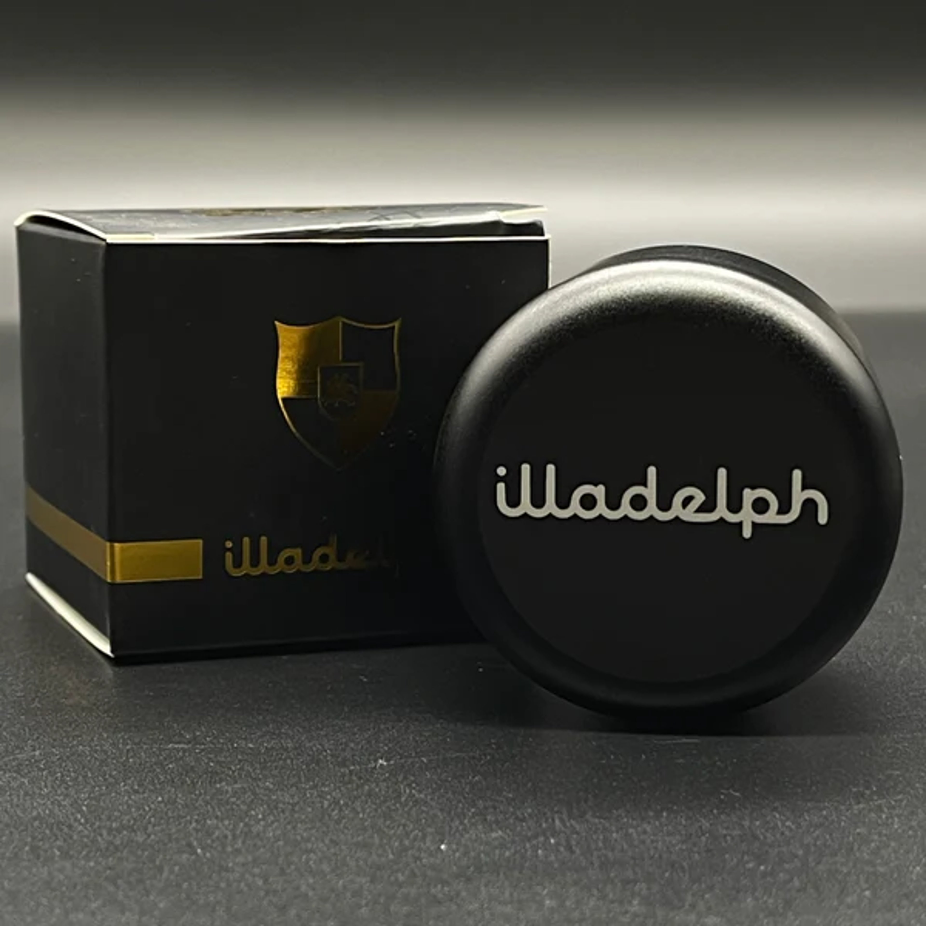 Preview pic of Illadelph Metal Stash Jar