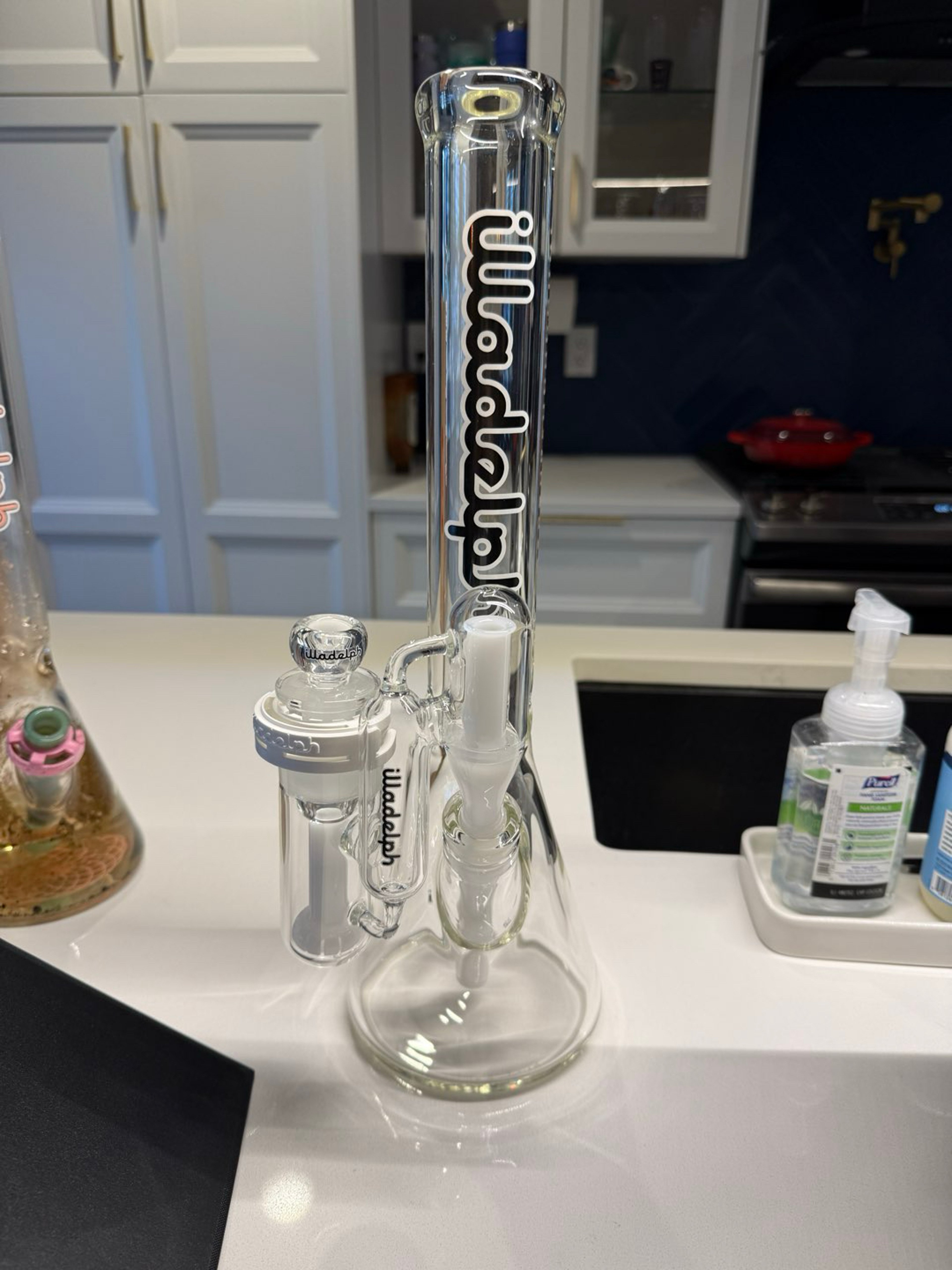 Preview pic of Black Illadelph Beaker + Matching Ash Catcher