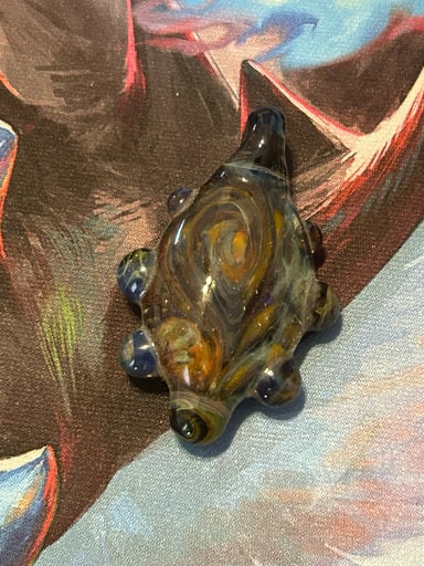 Preview pic of Oval pendant