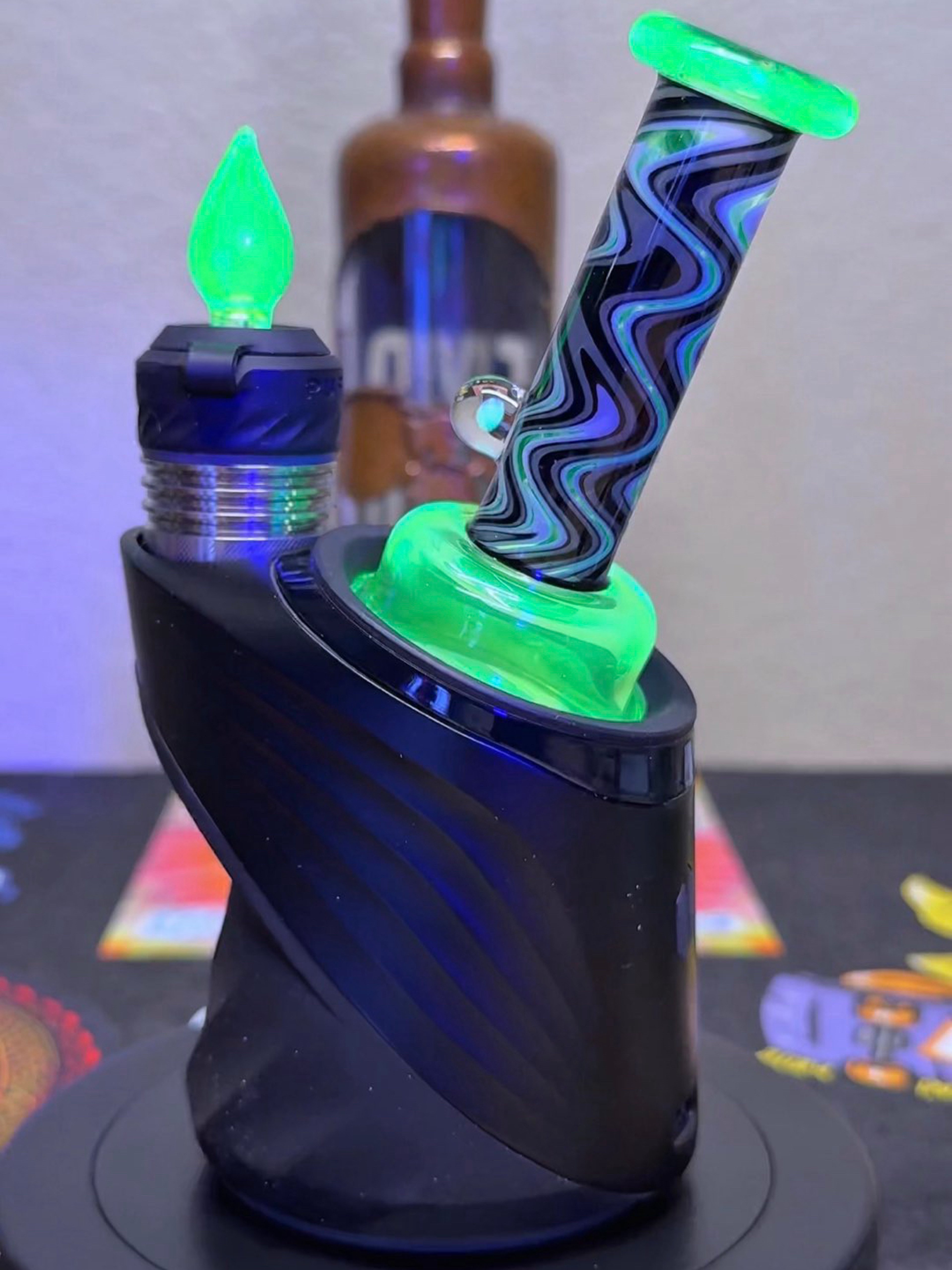 Preview pic of UV Puffco Dry Top
