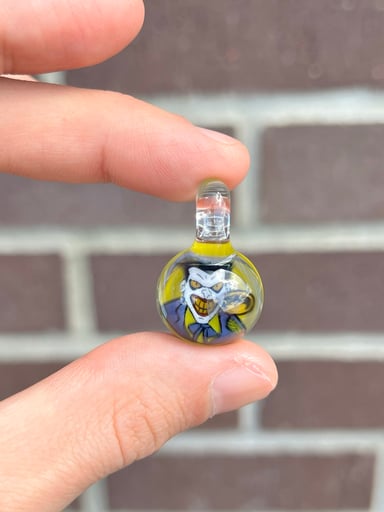 Preview pic of Pendant - Joker / Batman Mille, swirl (UV)