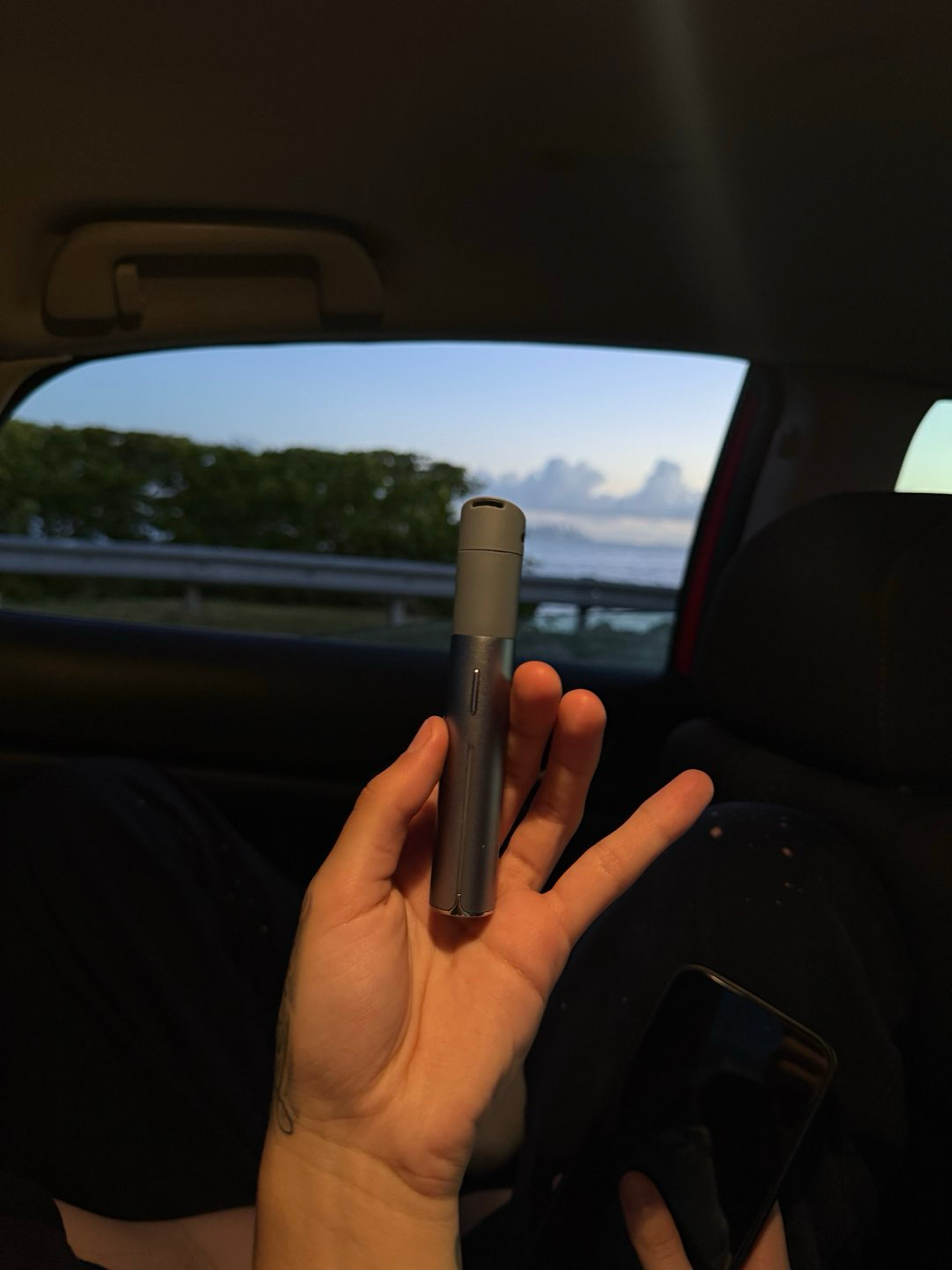 Puffco Pivot image 0