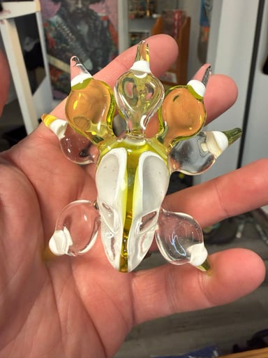 Preview pic of Indo glass pendant