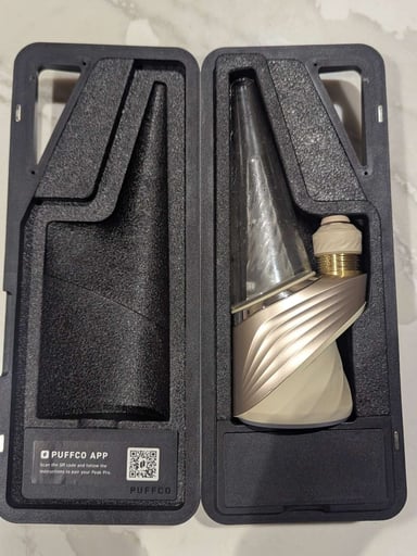 Preview pic of Puffco Peak Pro V2