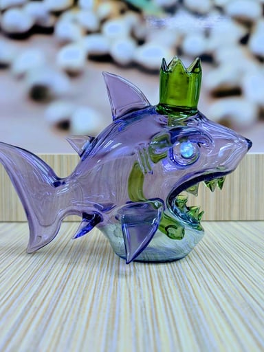Preview pic of Niko Cray Shark