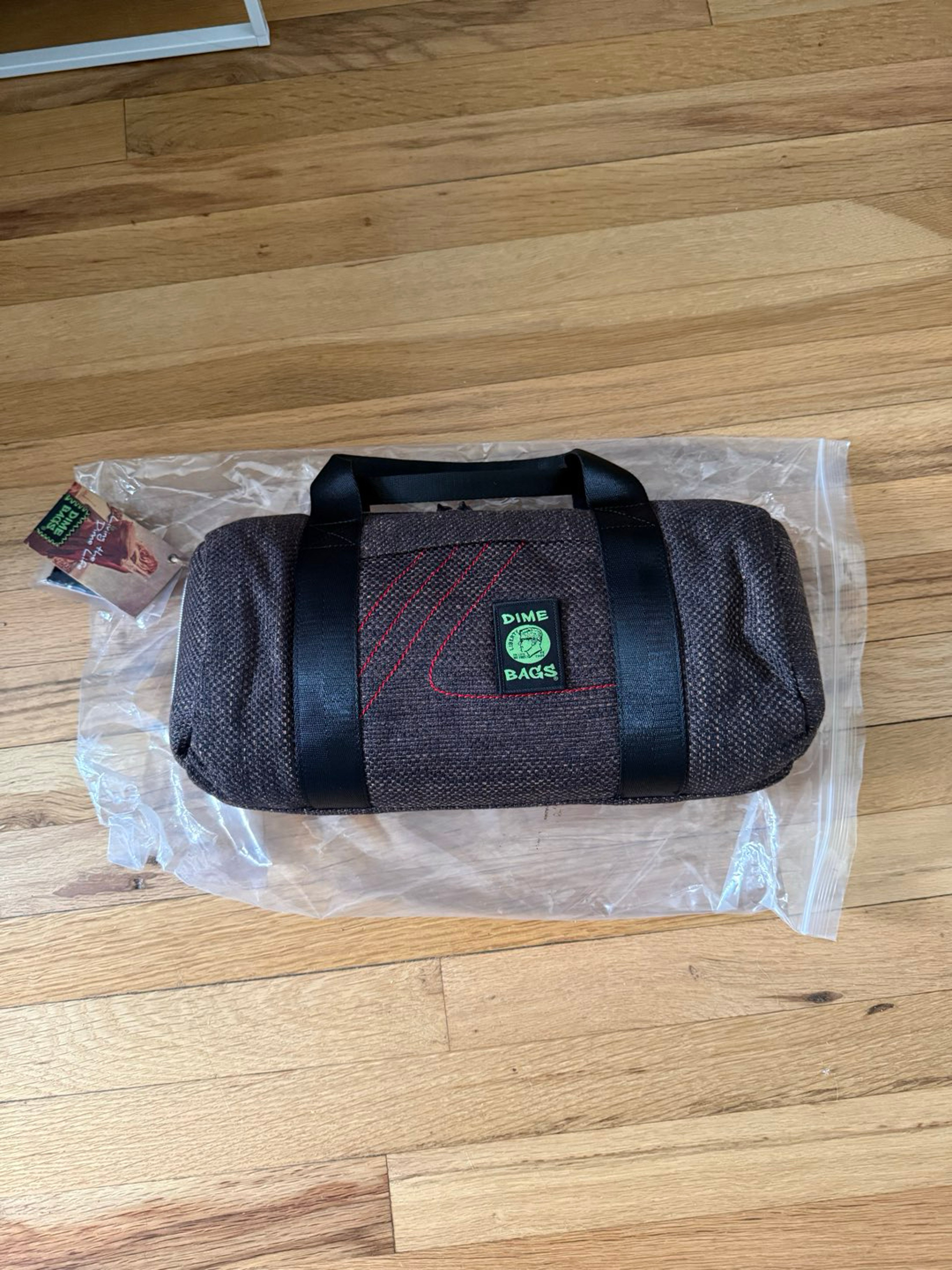 Preview pic of 15” Dime Bag Hemp Duffle