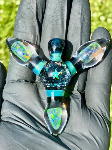 Preview pic of Archangel star pendant