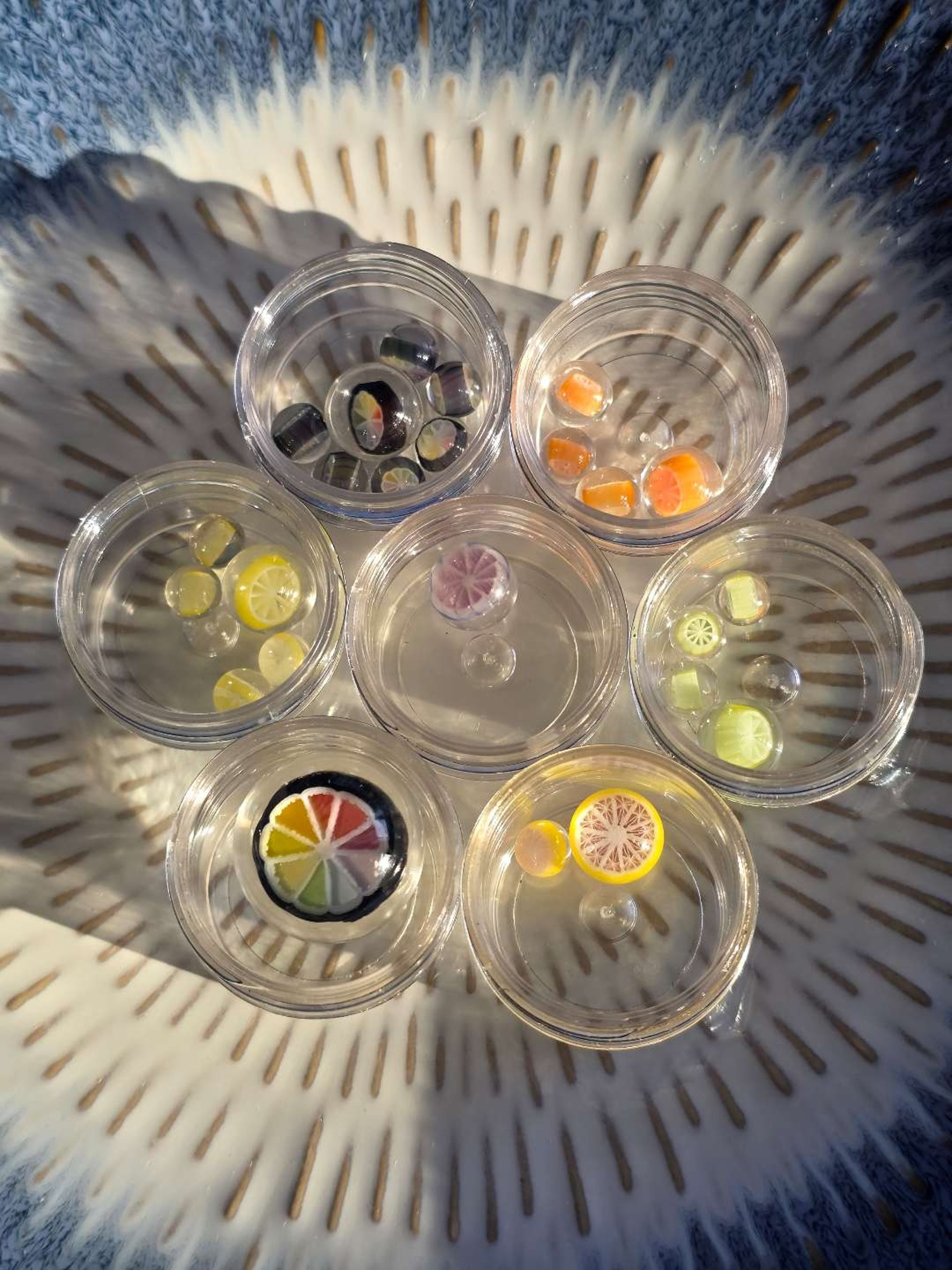 Preview pic of Uv Lime. Sunstone. Rainbow, Lemon, Purple, Grapefruit Pearls, Valves, & Mib For Sale