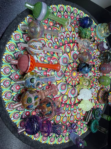 Preview pic of Multiple Caps (Mark Andrews, Grateful Dom, Dosa, glass maze, karma, kushy)