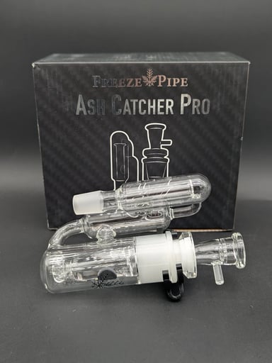 Preview pic of FREEZE PIPE - 18MM ASH CATCHER PRO