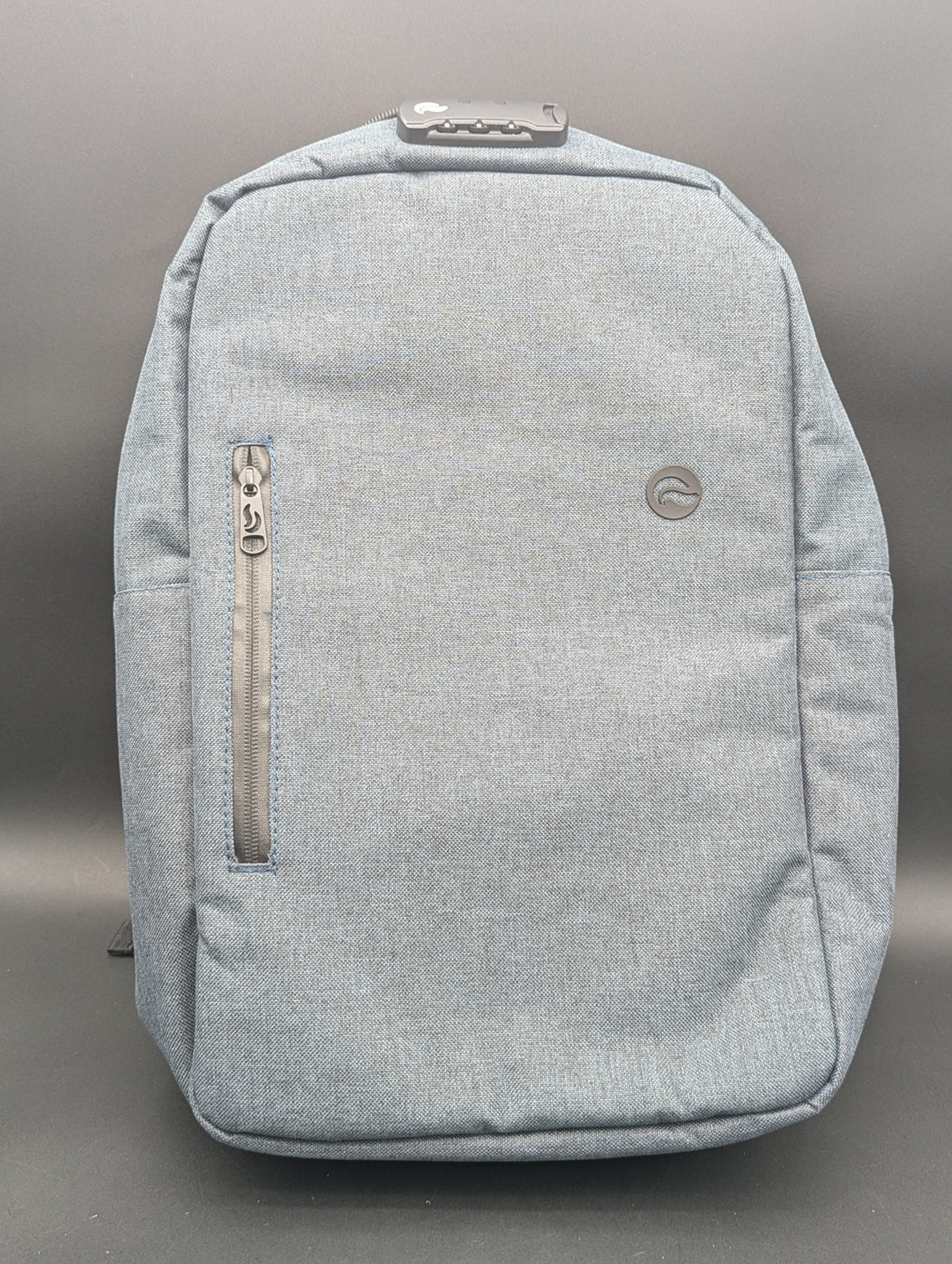 Preview pic of SKUNK ELITE - SMELLPROOF BACKPACK