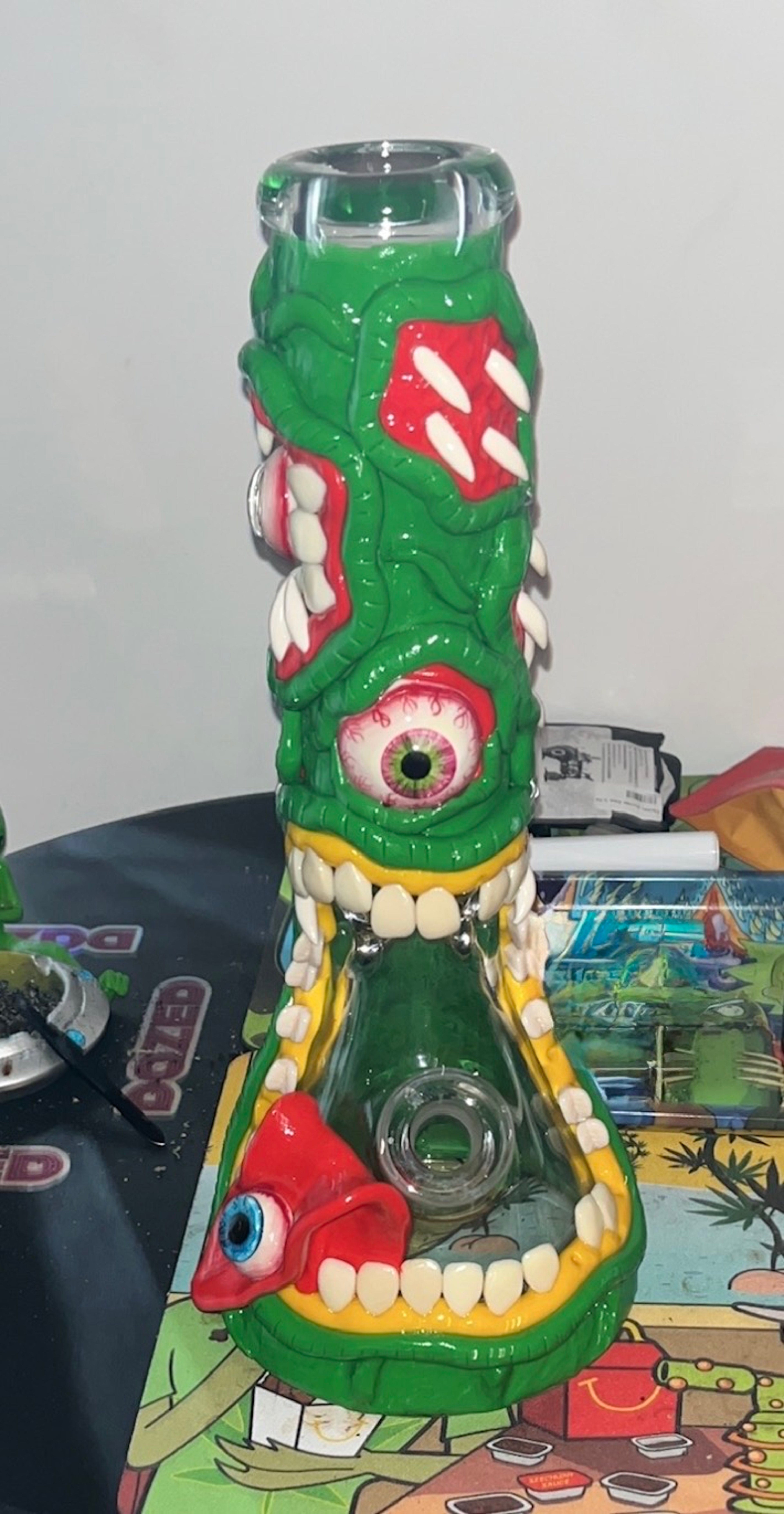 Alien Monster bong image 0