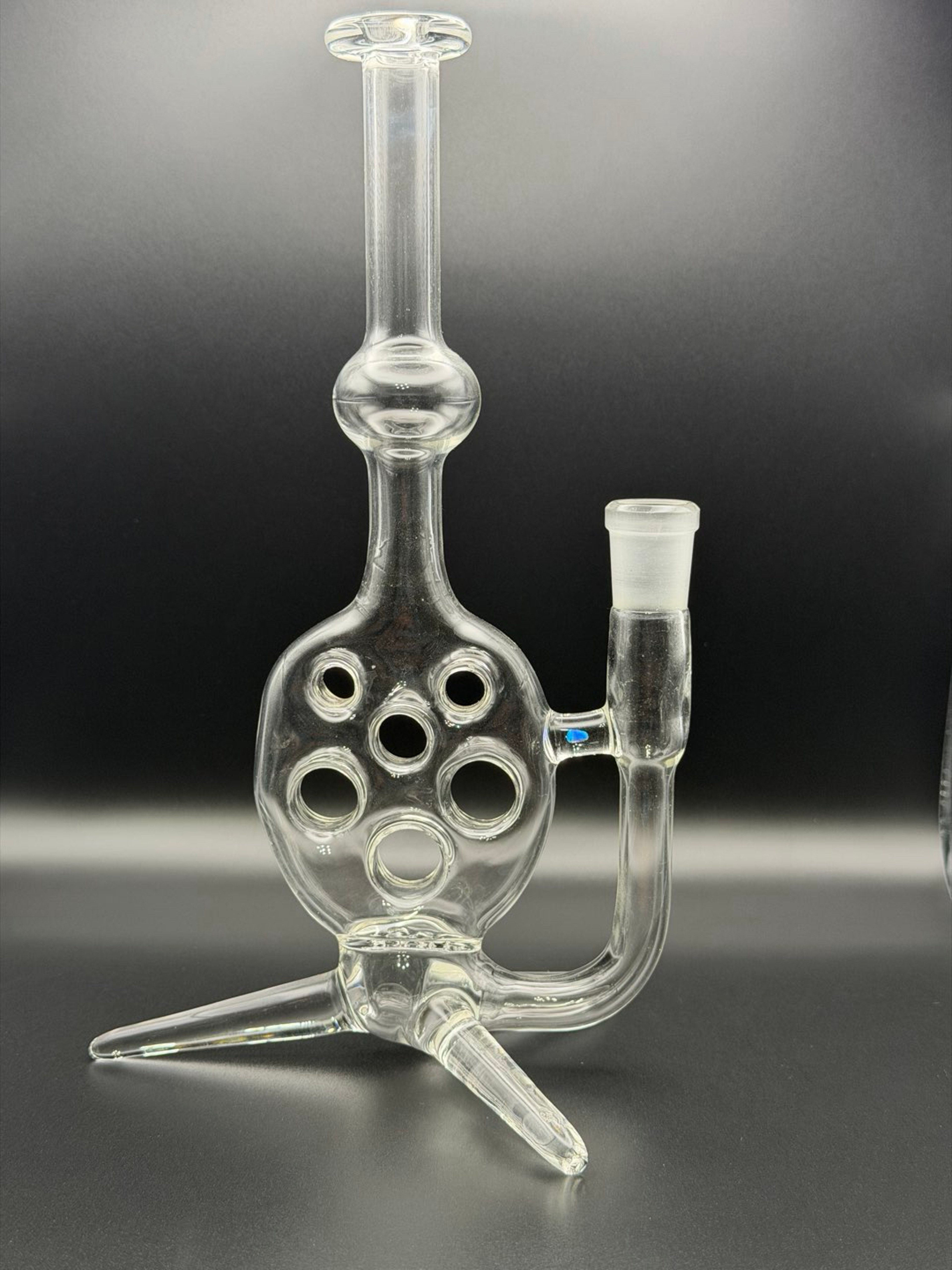 Preview pic of Dippy Glass 14mm Swiss Perc Rig
