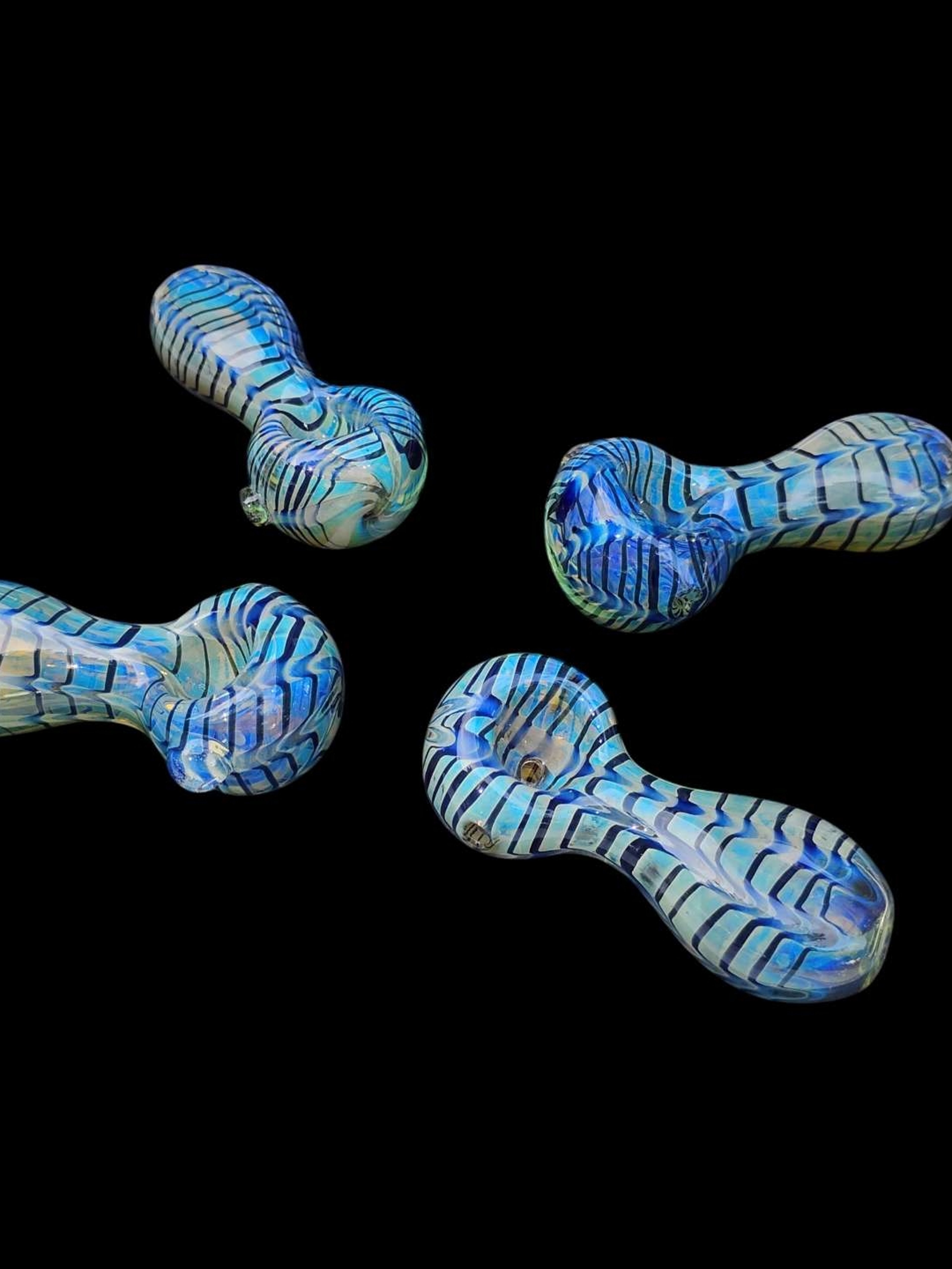 Fuming Raked Blue Marble Dry Hand Spoon image 0