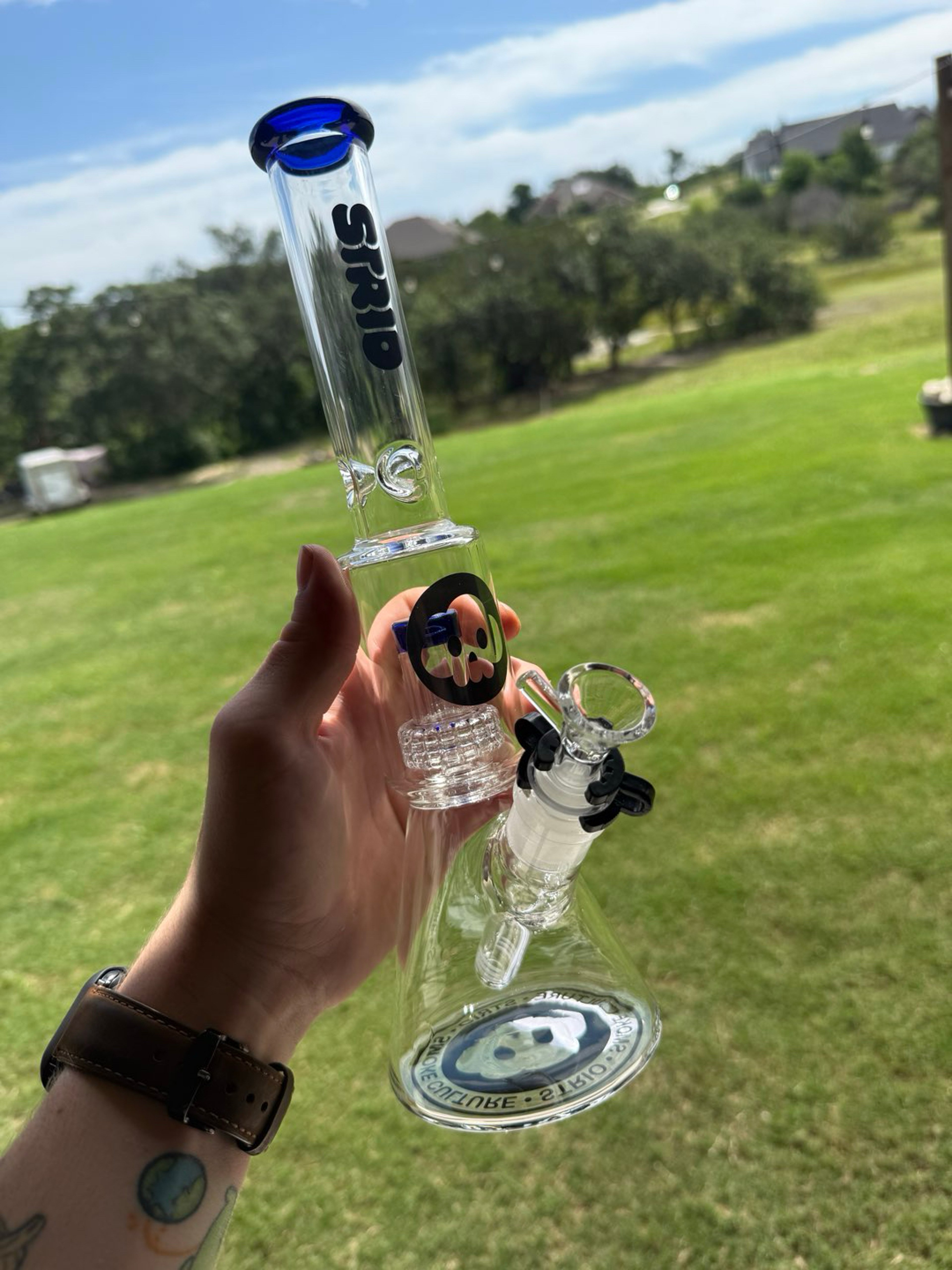 Preview pic of Navy Blue Strio Beaker