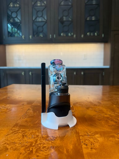 Preview pic of Puffco Peak Pro Base Stabilizer + Hot Knife Holder - White