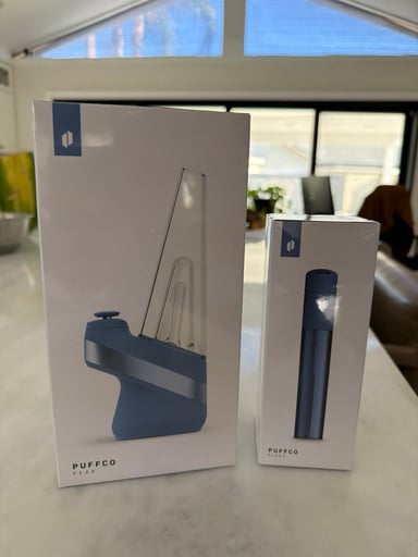 Preview pic of Sapphire Set Puffco Peak & Pivot