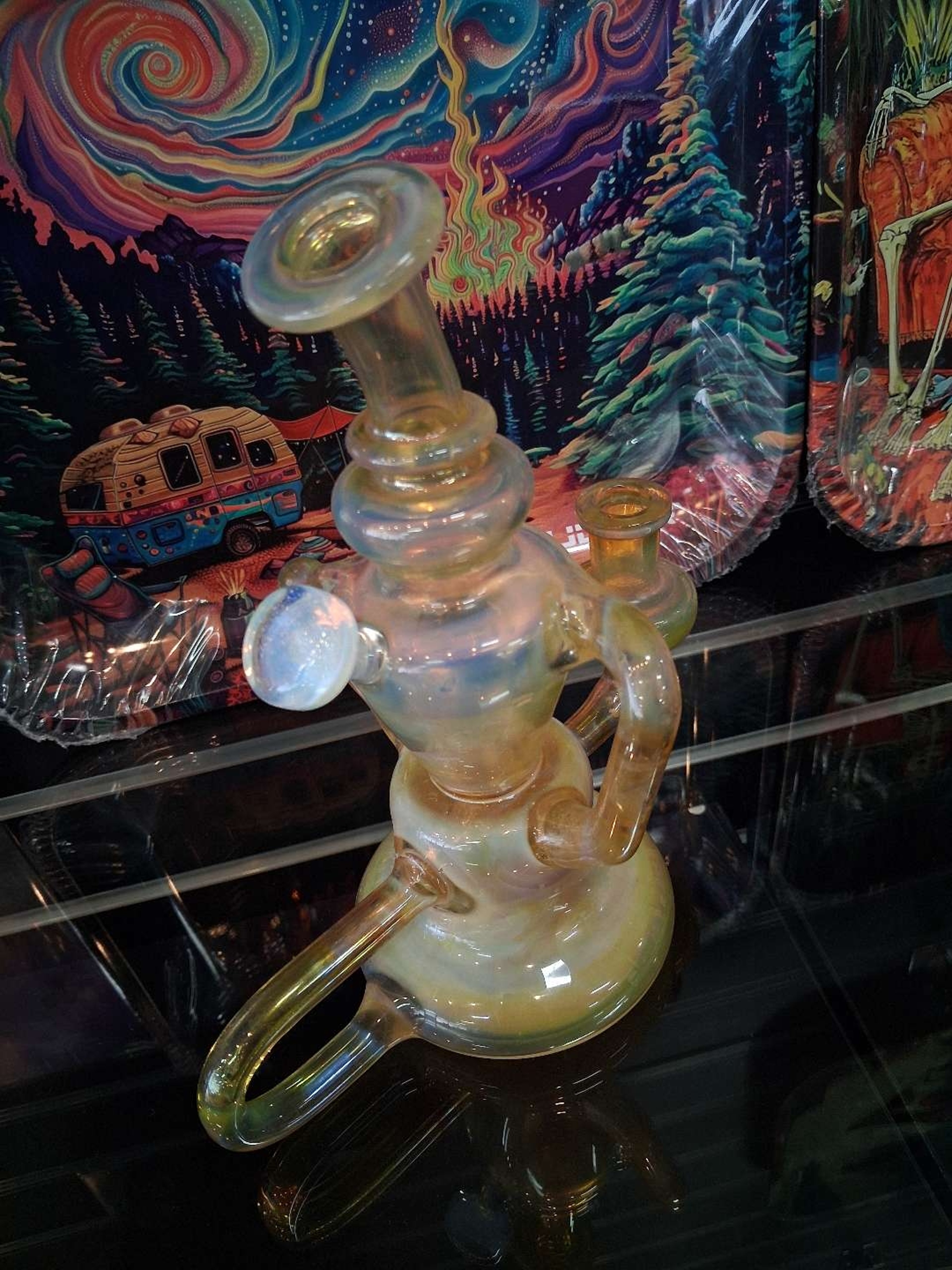 Preview pic of Sikaglass Studios Recycler hand blown