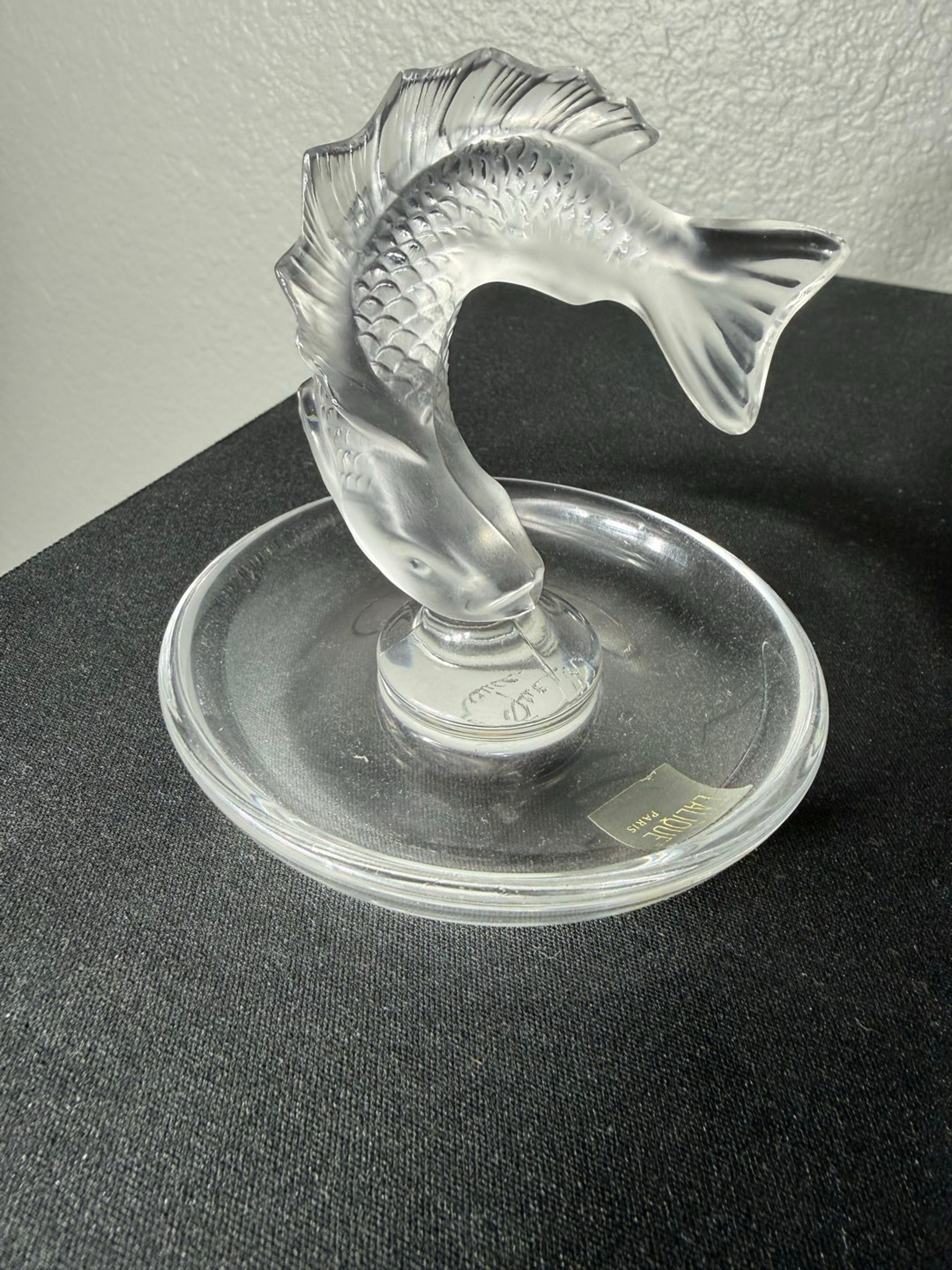 Lalique fish ashtray image 0