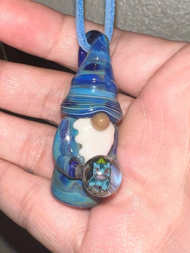 Preview pic of Wizard pendant with bulbasaur Millie.