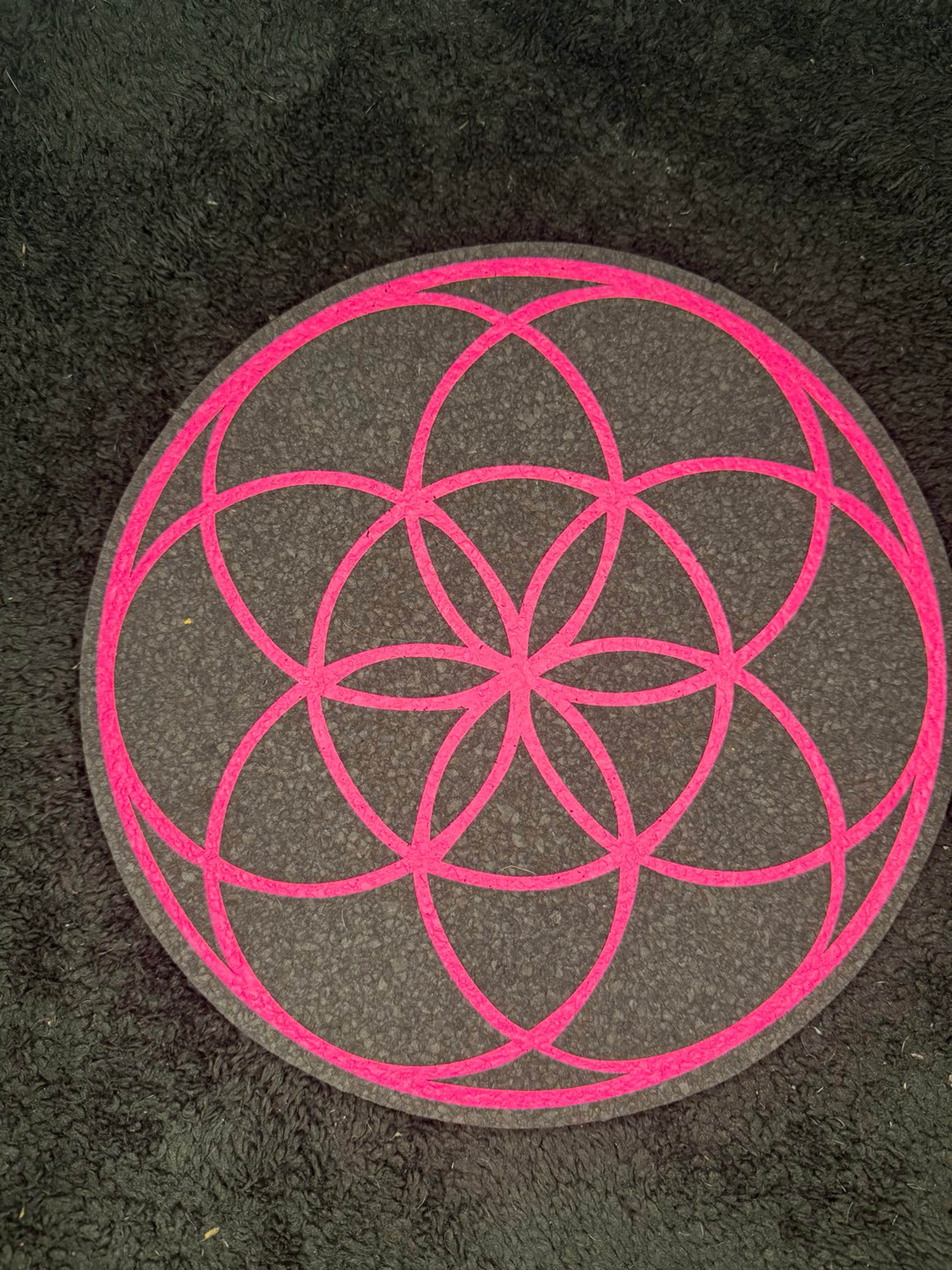 Preview pic of 12” Seed of life Moodmat (UV)