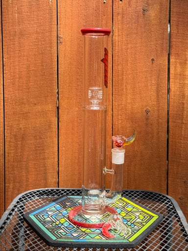 Preview pic of Mob Tube With DippyGlass Slide
