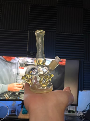 Preview pic of Big Z CFL Mushroom Piece