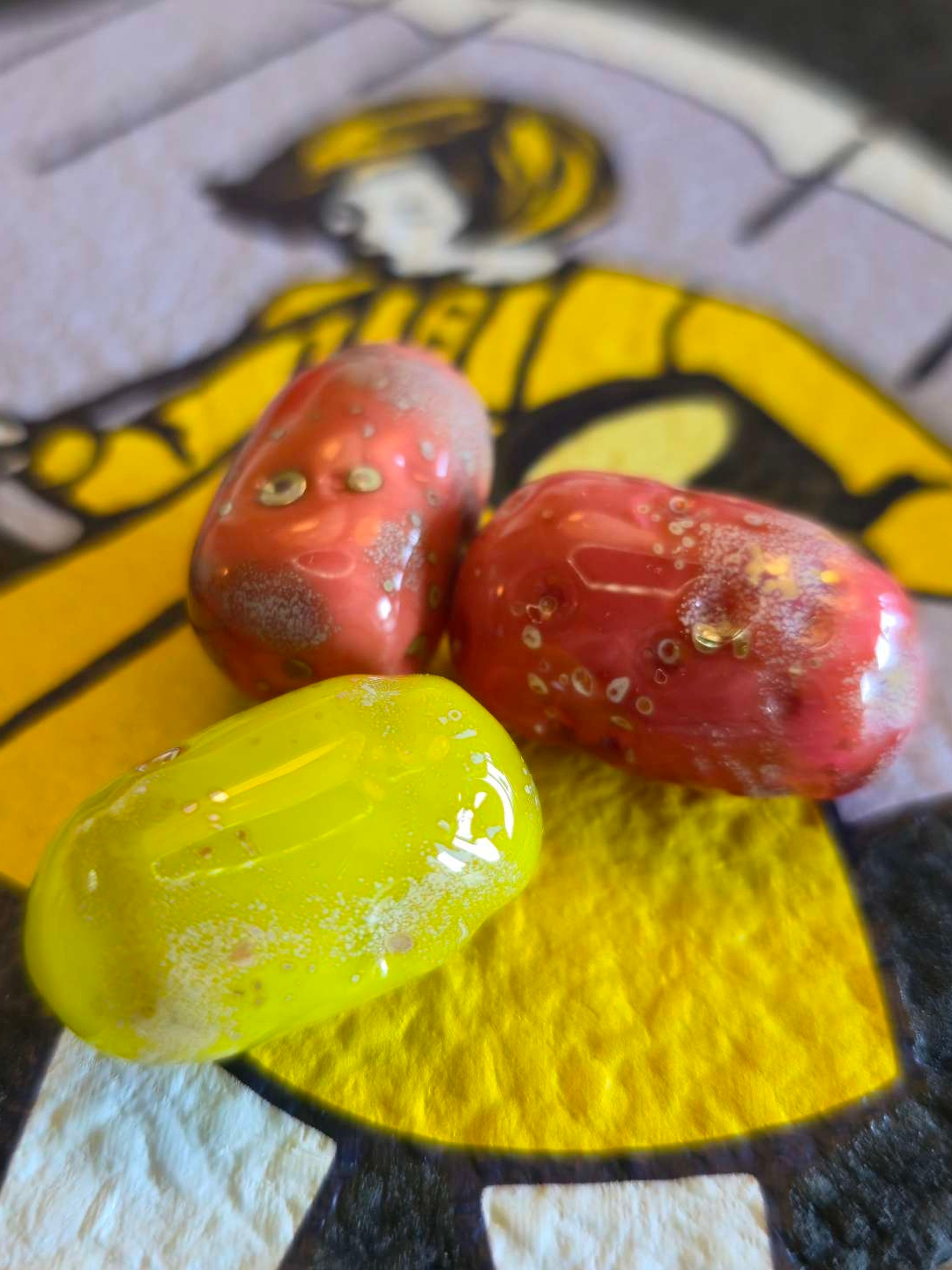 Preview pic of Alec Blows Glass Gem Series Potatoes