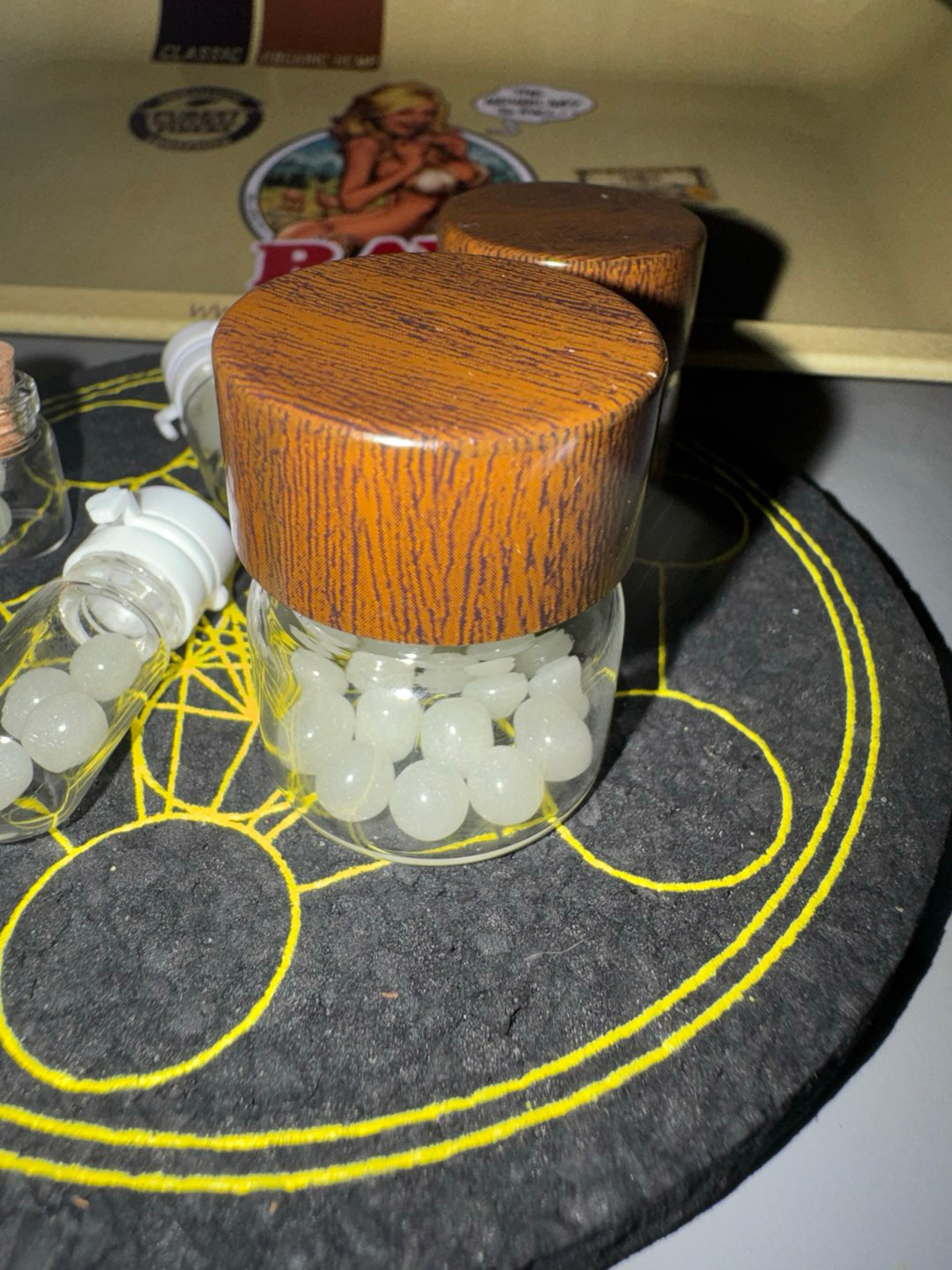 Preview pic of 20 High Quality Green UV Terp Pearls