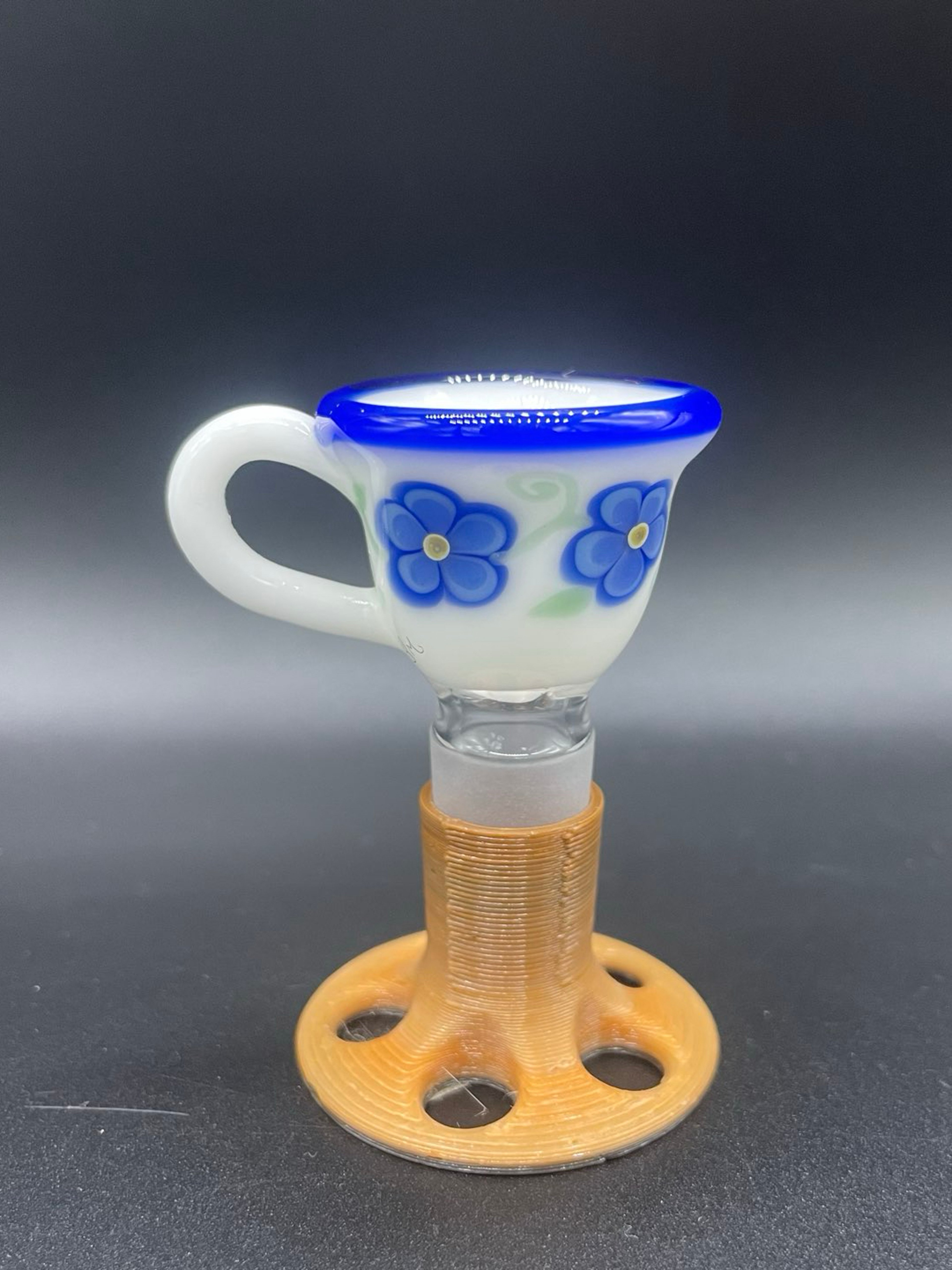 Sarah Marblesbee teacup slide image 0