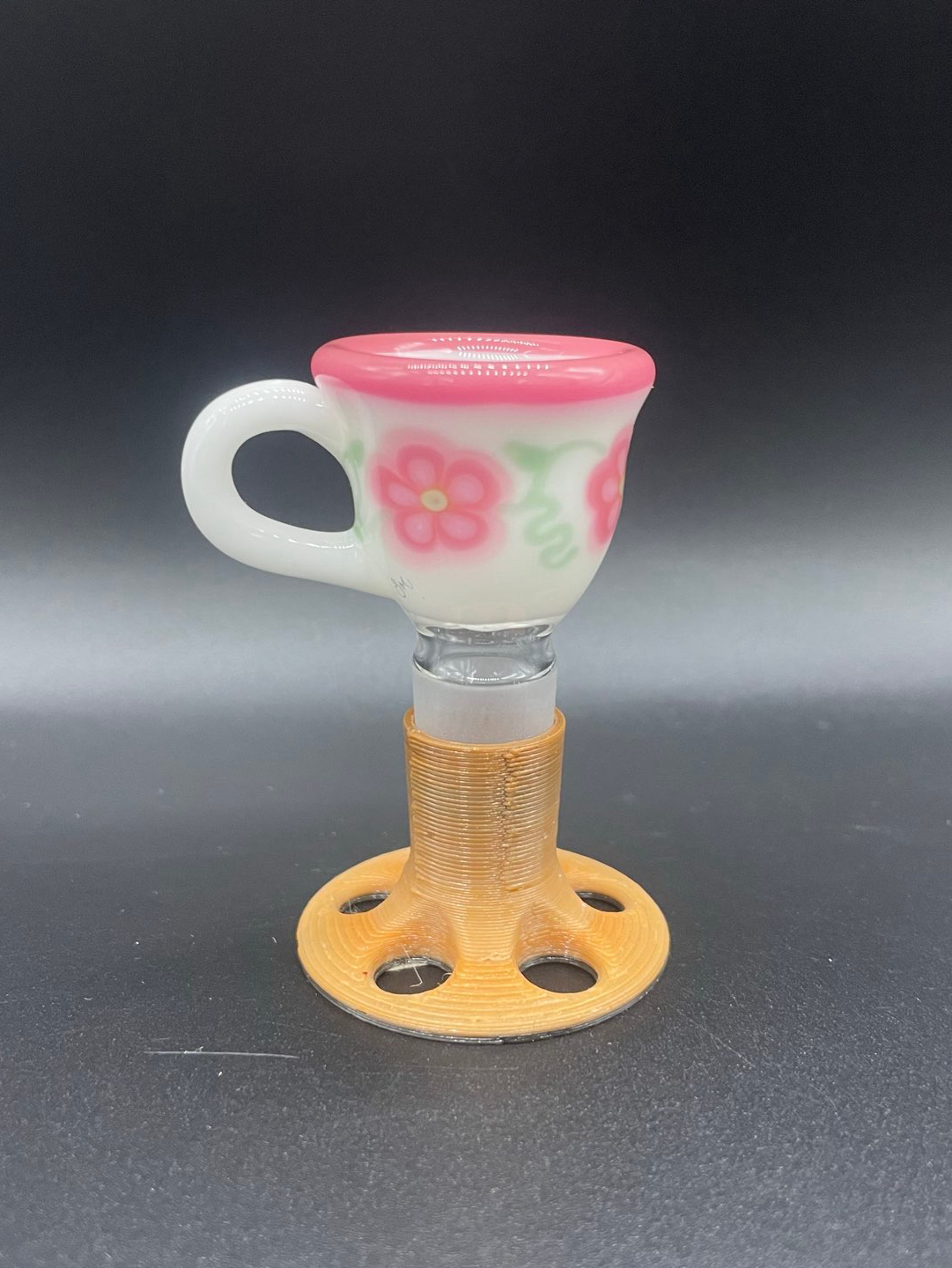 Sarah Marblesbee teacup slide image 0
